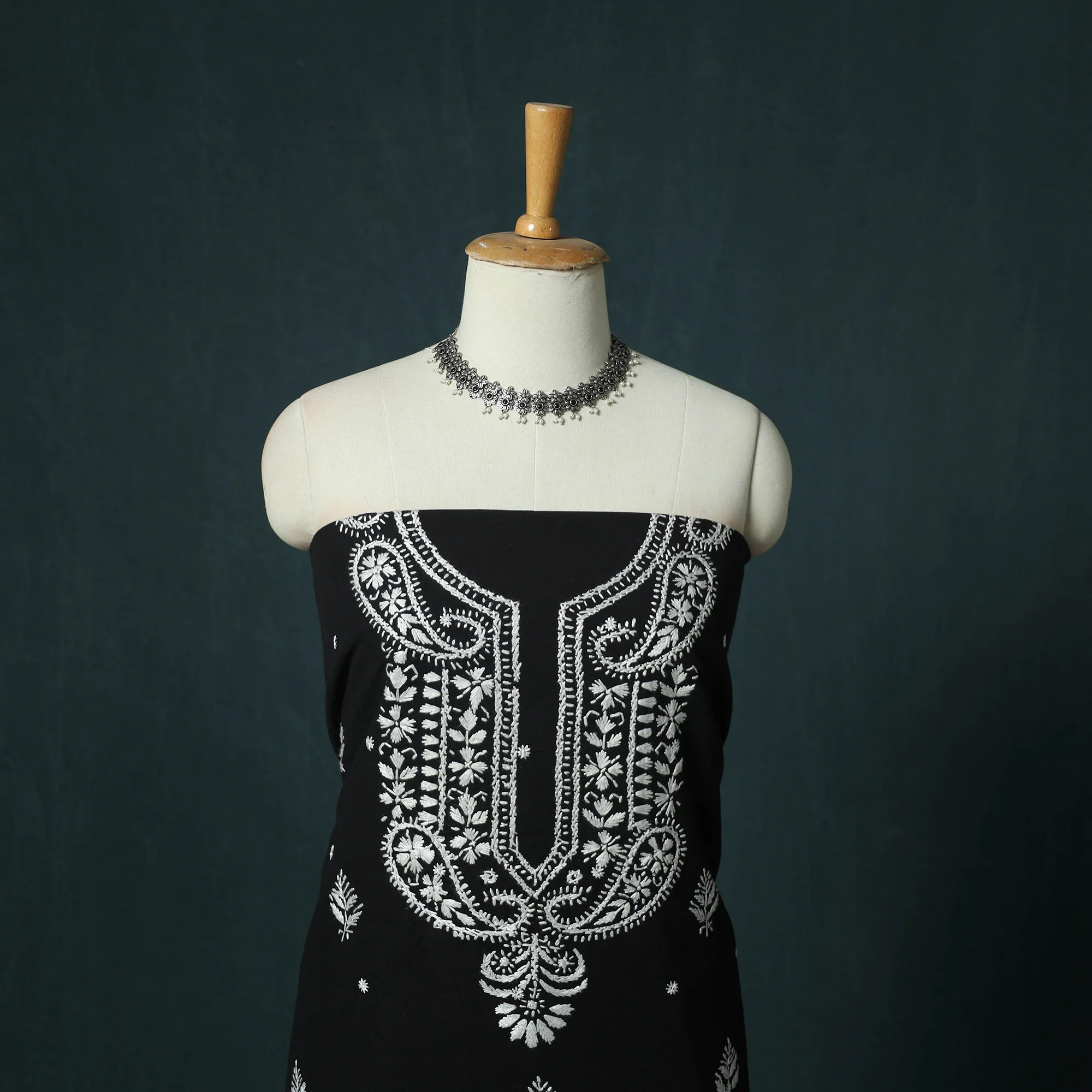 Lucknowi Chikankari Hand Embroidered Jacquard Cotton Unstitched Kurta Material (2.5M) 43 - Image 2