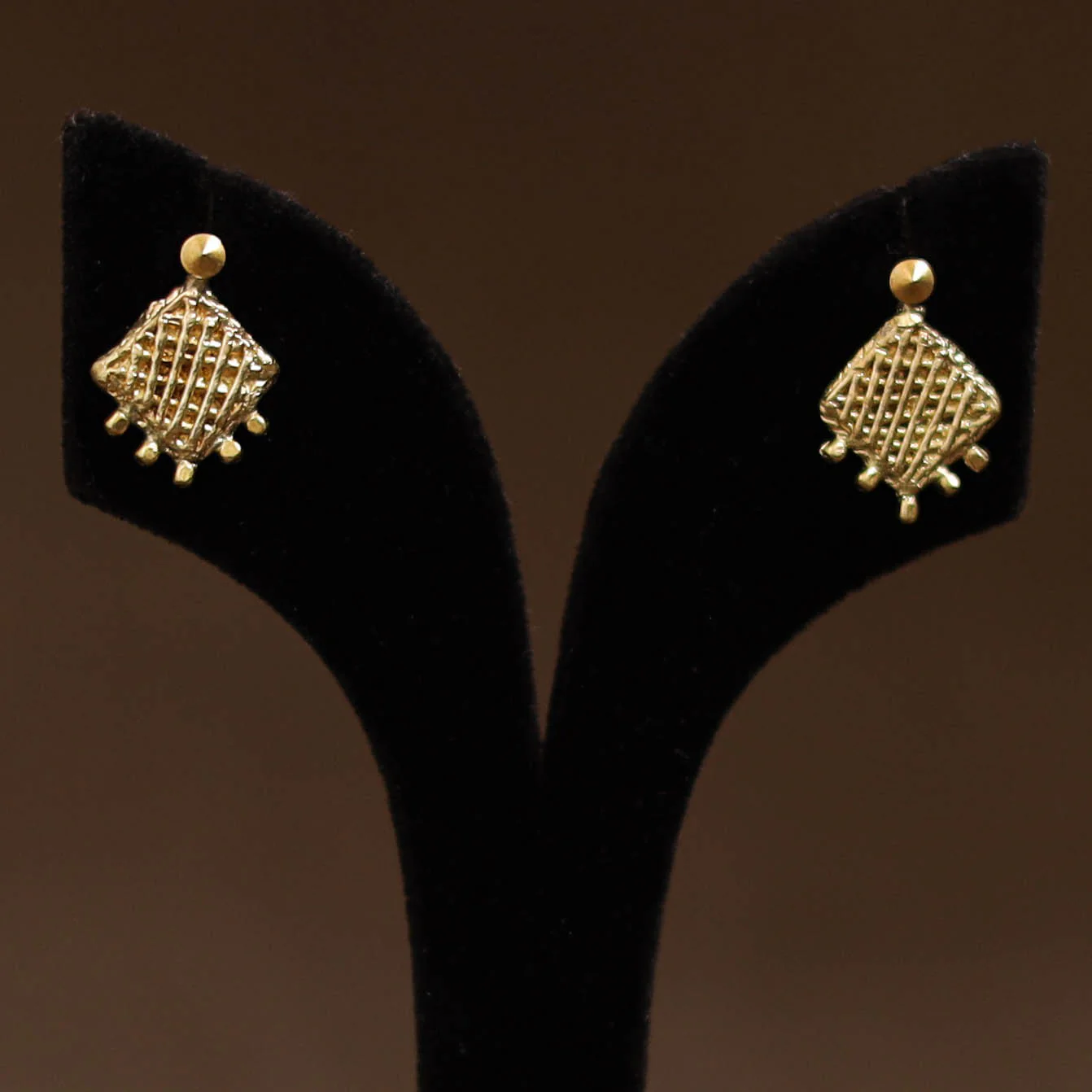 Miharu Tribal Dokra Brass Earrings 13 - Image 2