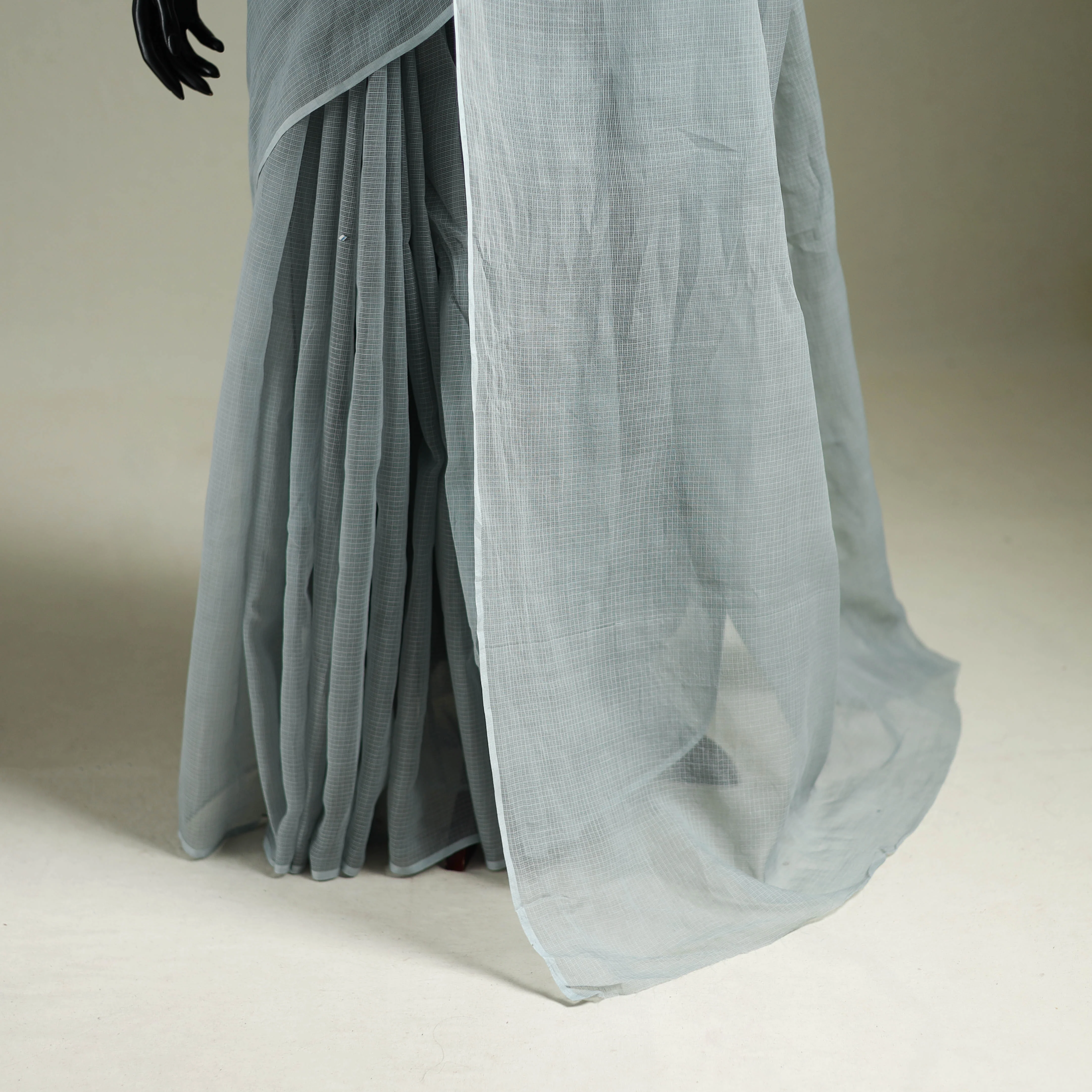 Grey - Nazaakat Kota Doria Cotton Plain Saree with Blouse & Jewellery Set 102 - Image 4