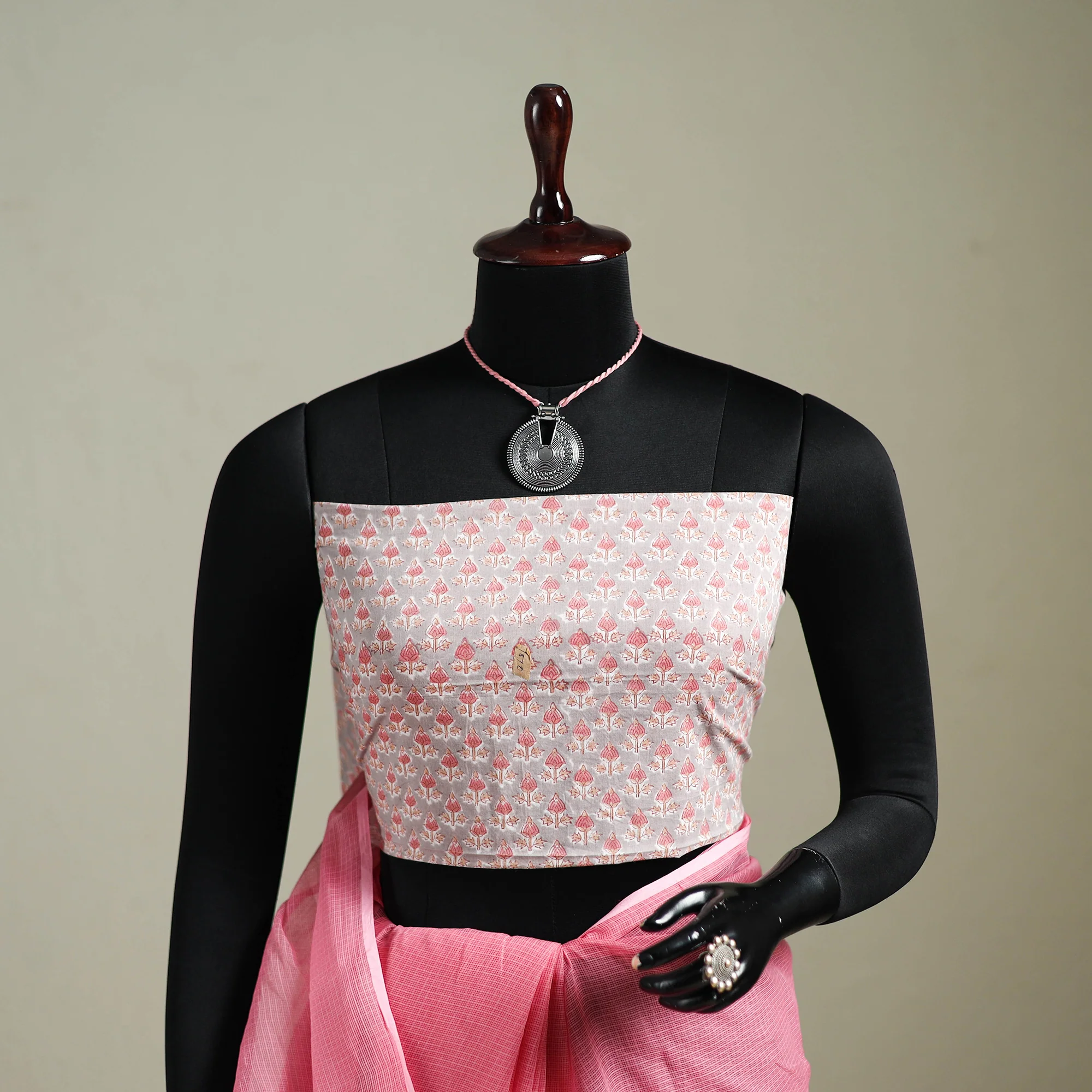 Pink - Nazaakat Kota Doria Cotton Plain Saree with Blouse & Jewellery Set 116 - Image 2