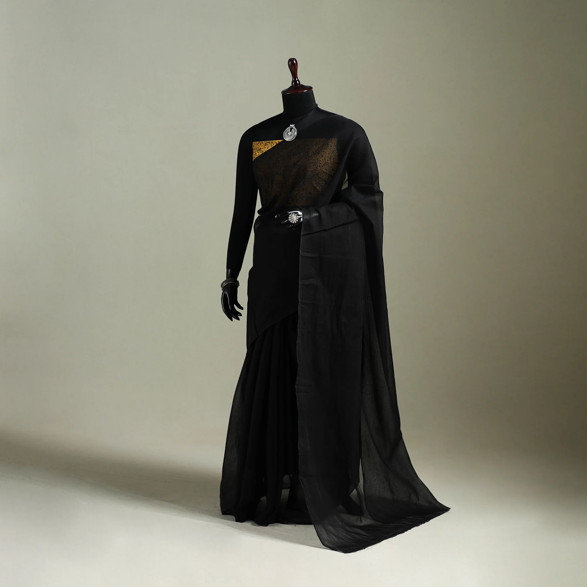 Black - Nazaakat Kota Doria Cotton Plain Saree with Blouse & Jewellery Set 133