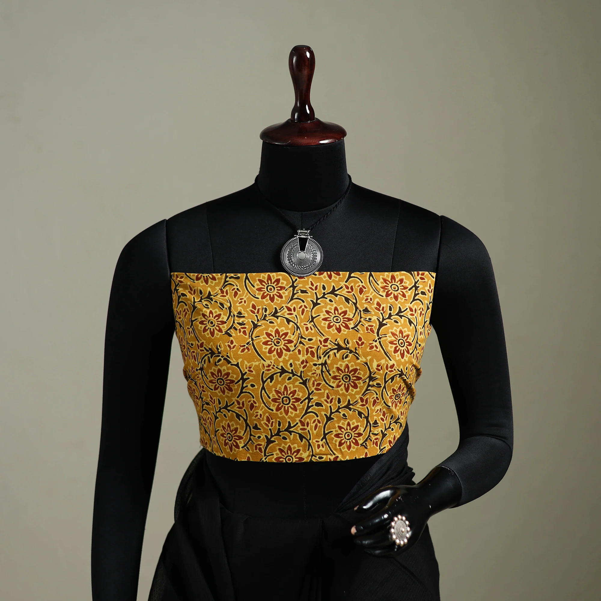 Black - Nazaakat Kota Doria Cotton Plain Saree with Blouse & Jewellery Set 133 - Image 2