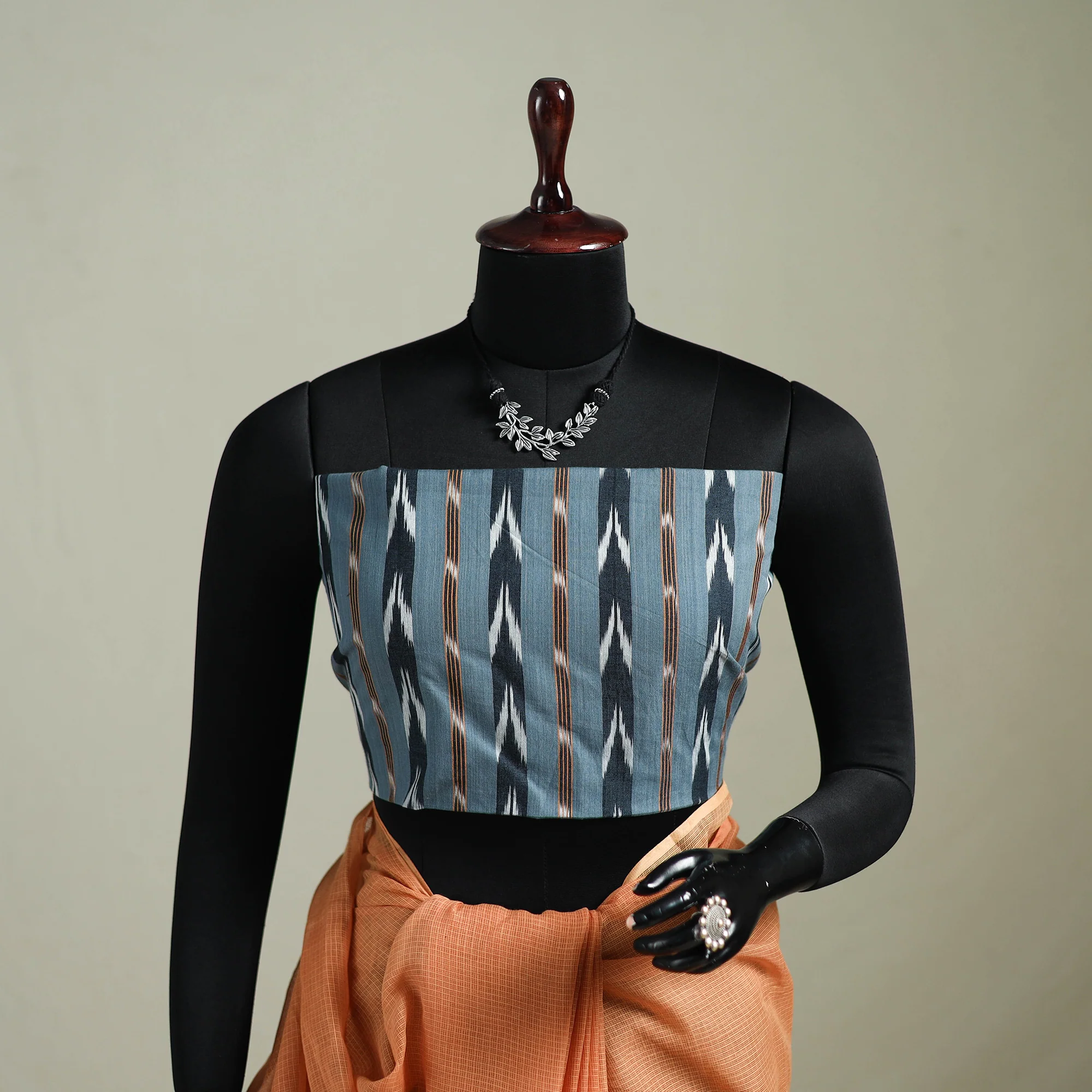 Peach - Nazaakat Kota Doria Cotton Plain Saree with Blouse & Jewellery Set 135 - Image 2