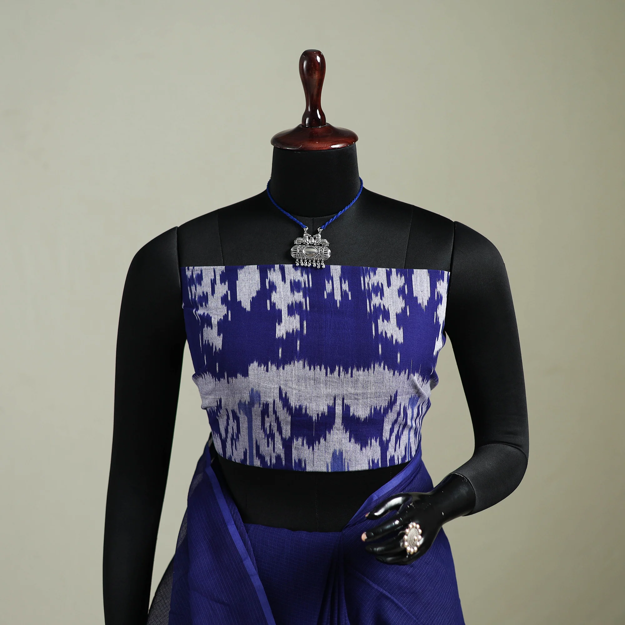 Blue - Nazaakat Kota Doria Cotton Plain Saree with Blouse & Jewellery Set 138 - Image 2