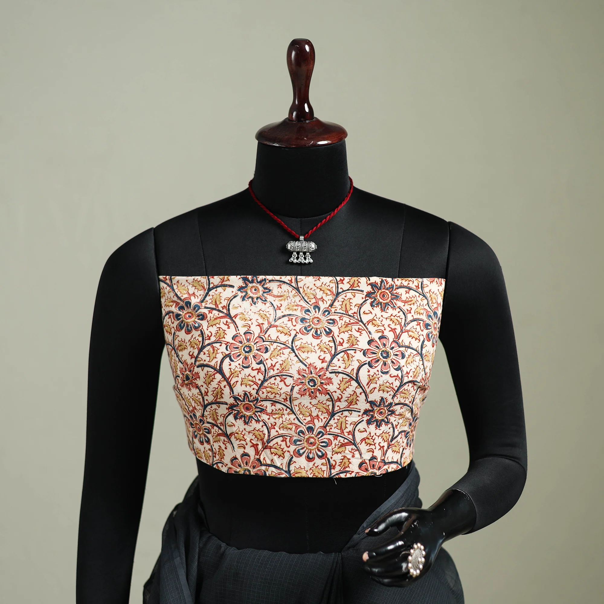 Grey - Nazaakat Kota Doria Cotton Plain Saree with Blouse & Jewellery Set 142 - Image 2