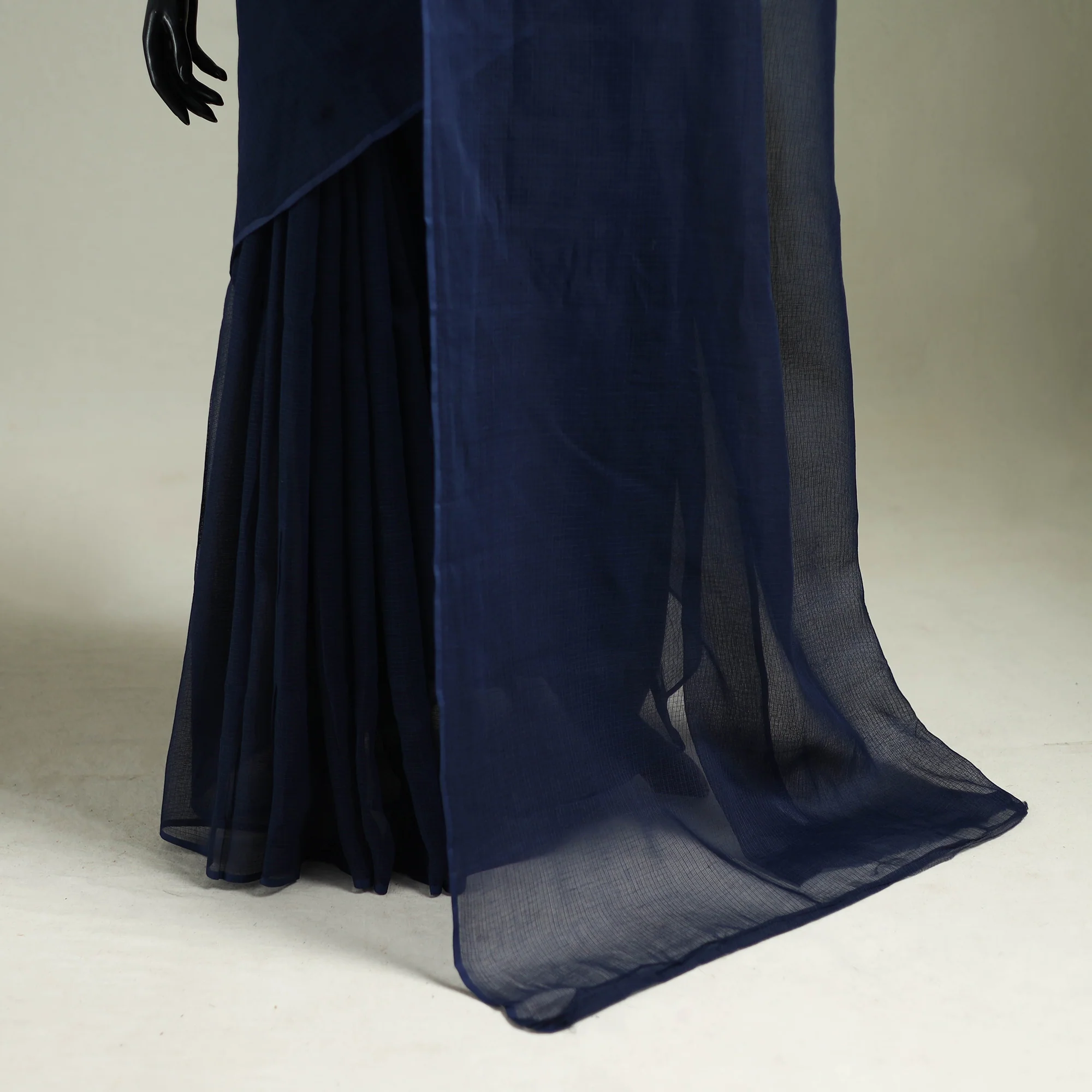 Blue - Nazaakat Kota Doria Cotton Plain Saree with Blouse & Jewellery Set 148 - Image 4