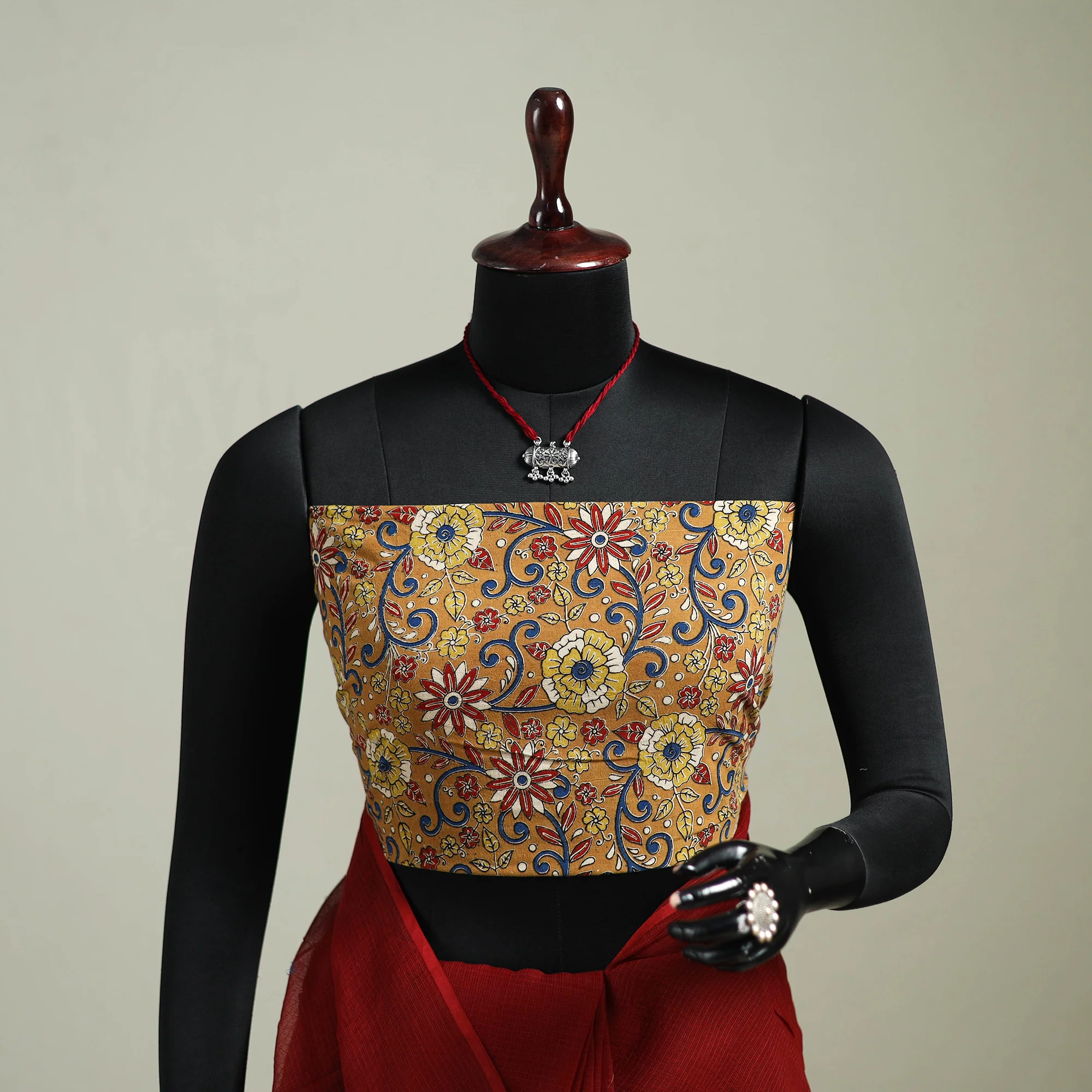 Red - Nazaakat Kota Doria Cotton Plain Saree with Blouse & Jewellery Set 151 - Image 2