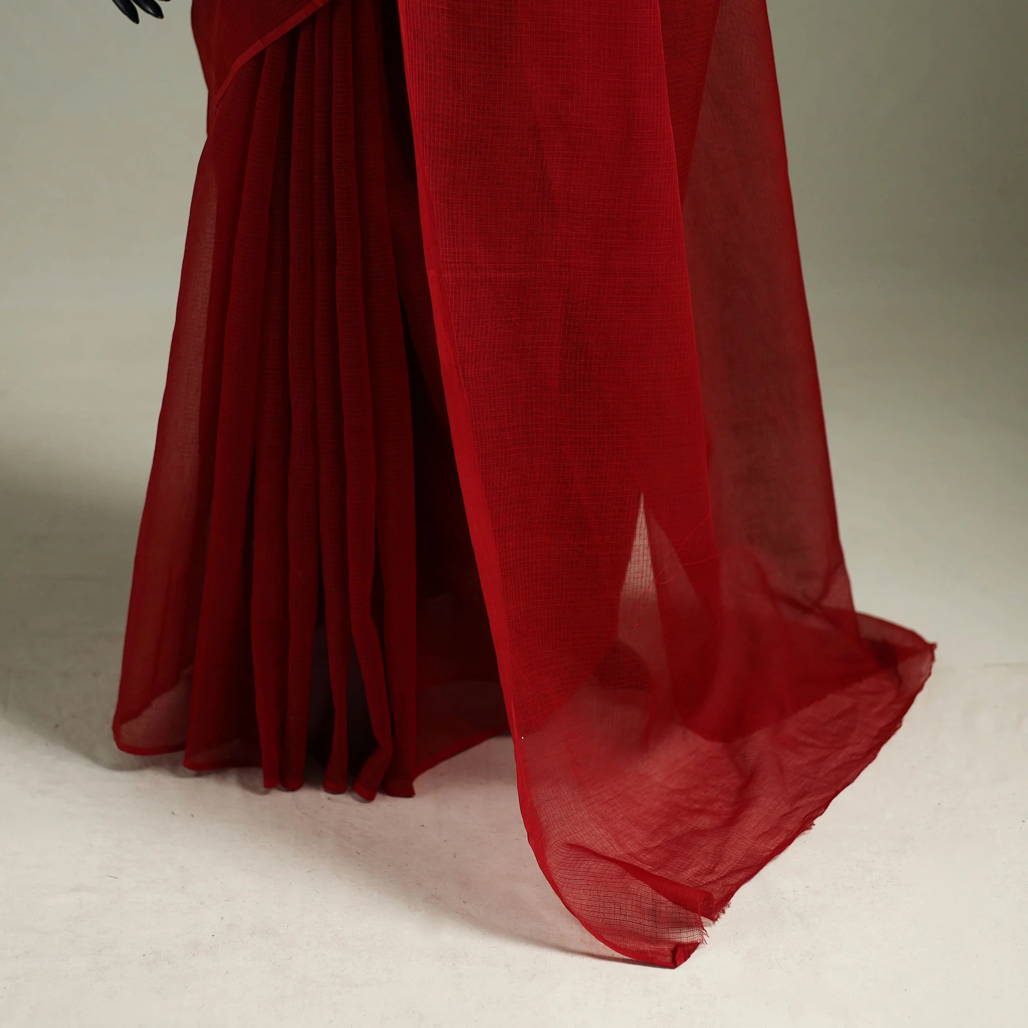Red - Nazaakat Kota Doria Cotton Plain Saree with Blouse & Jewellery Set 178 - Image 4