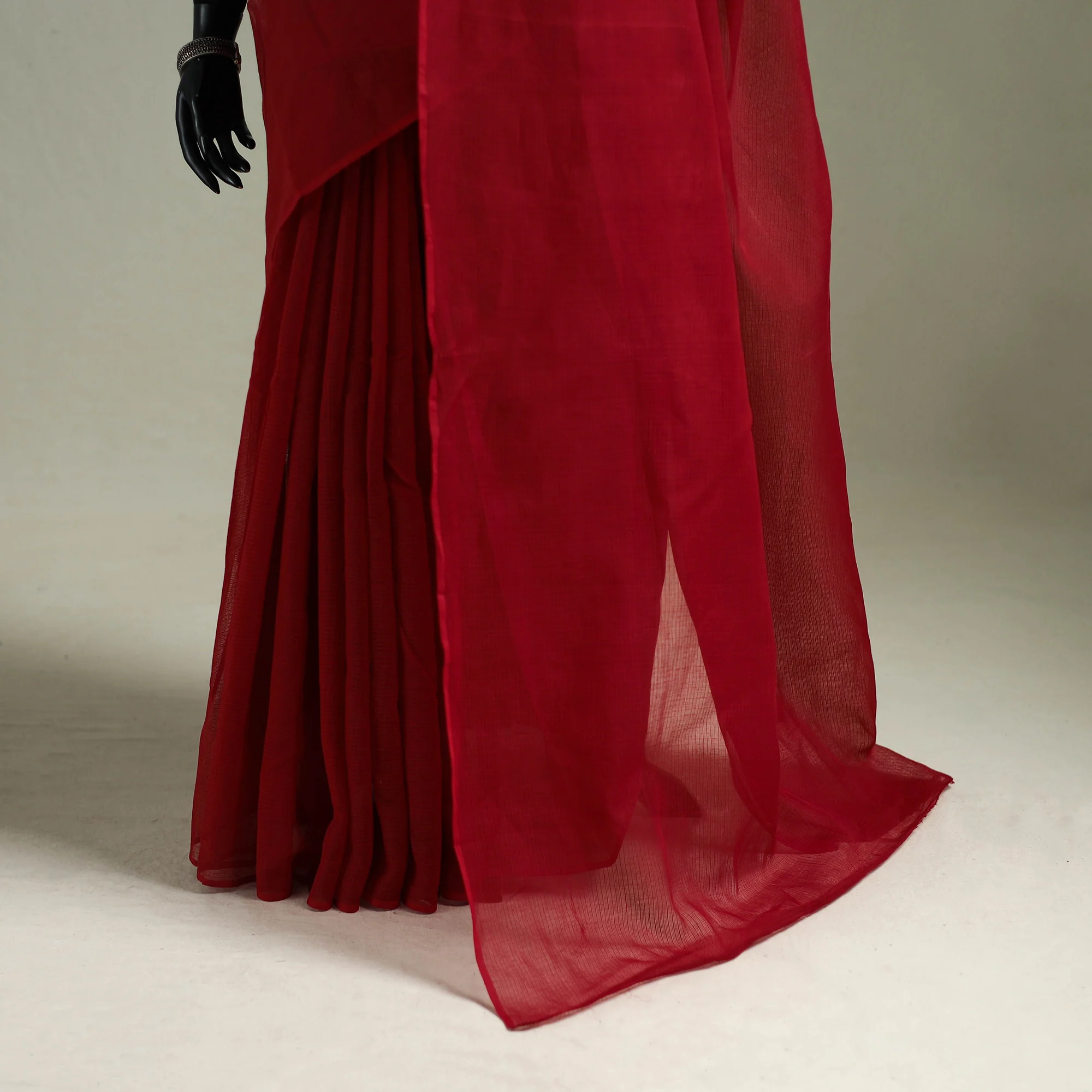 Red - Nazaakat Kota Doria Cotton Plain Saree with Blouse & Jewellery Set 186 - Image 2