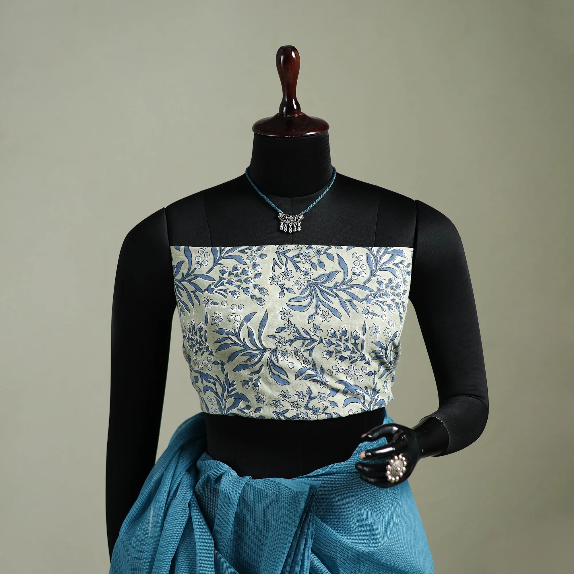Blue - Nazaakat Kota Doria Cotton Plain Saree with Blouse & Jewellery Set 55 - Image 2