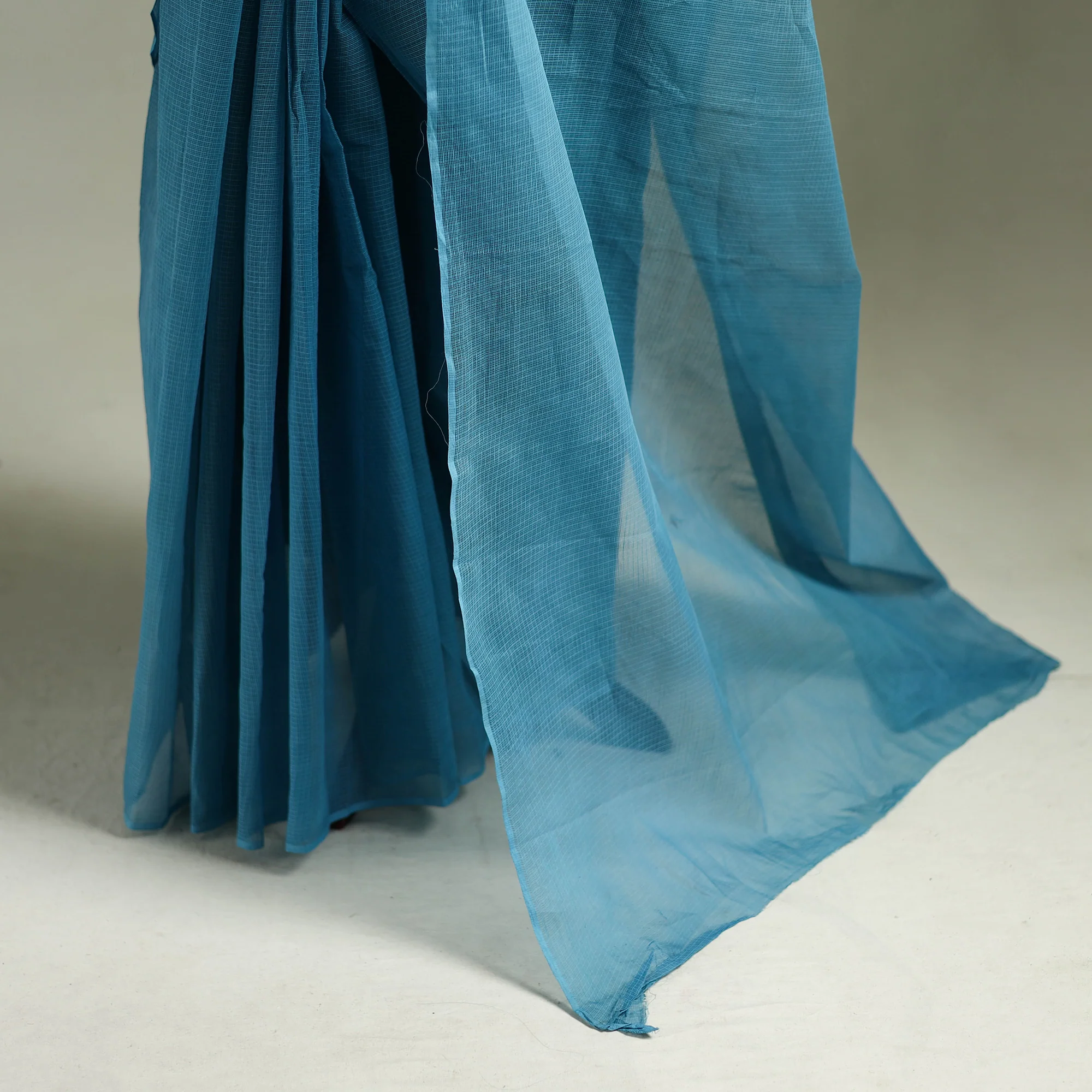Blue - Nazaakat Kota Doria Cotton Plain Saree with Blouse & Jewellery Set 55 - Image 4