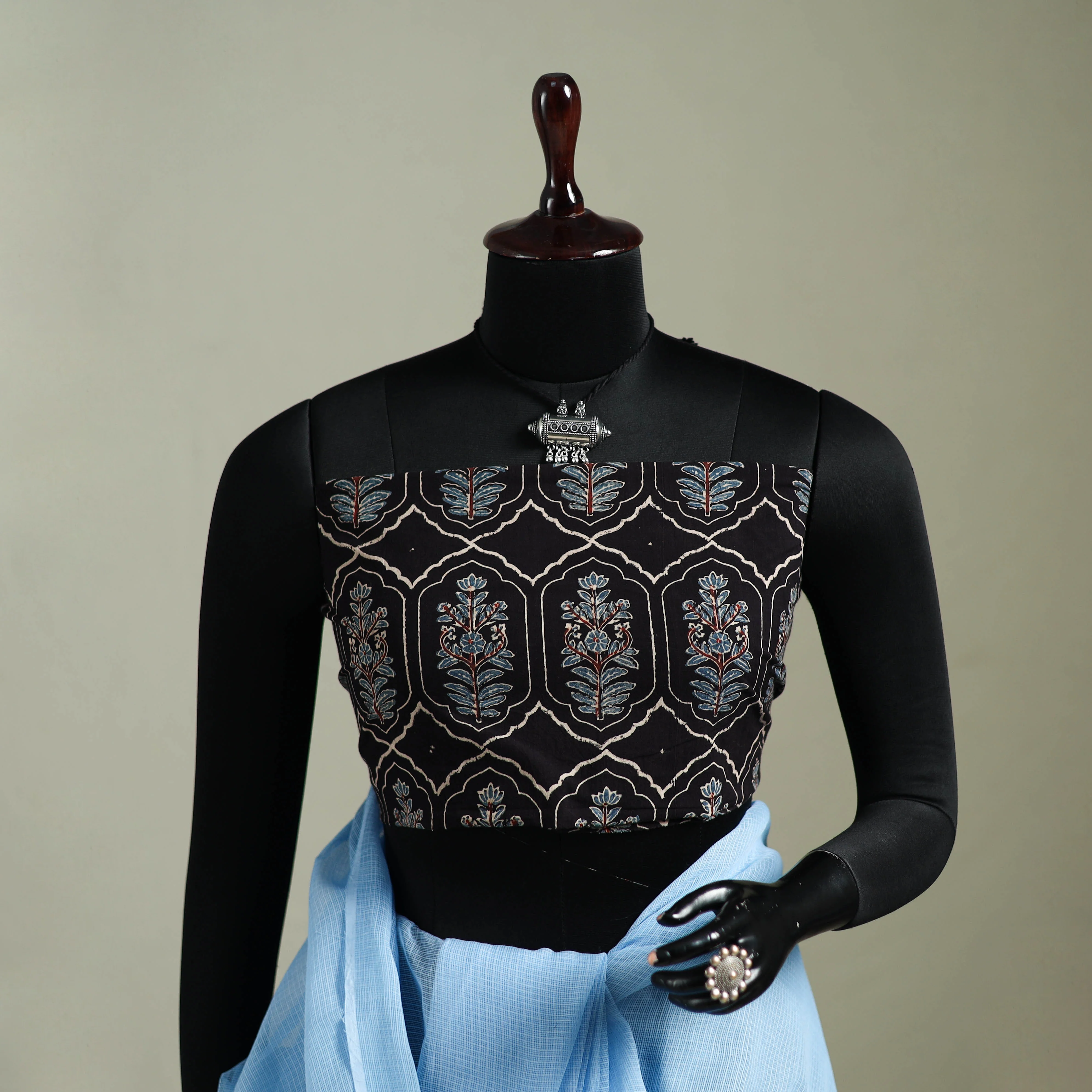 Blue - Nazaakat Kota Doria Cotton Plain Saree with Blouse & Jewellery Set 68 - Image 2