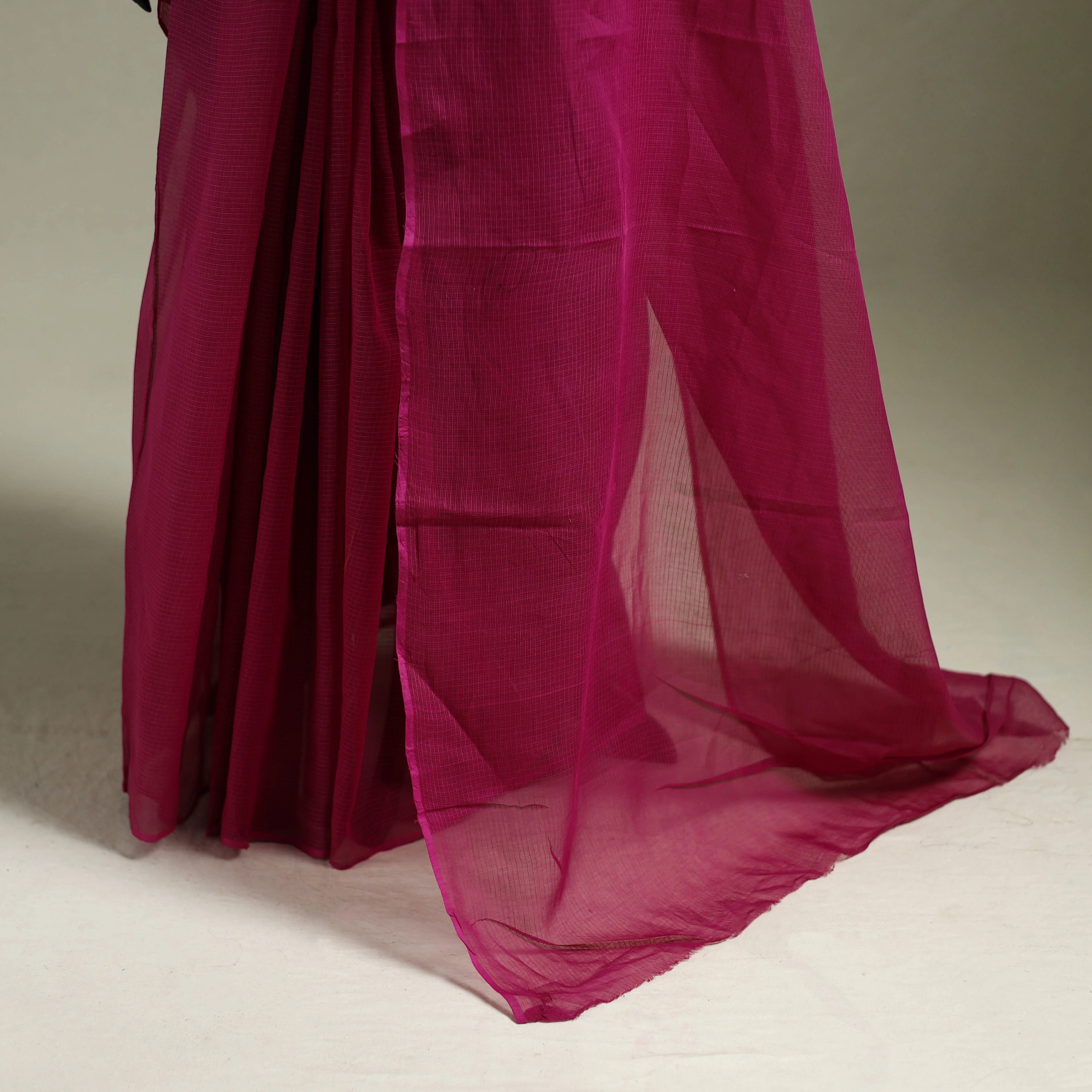 Pink - Nazaakat Kota Doria Cotton Plain Saree with Blouse & Jewellery Set 71 - Image 4