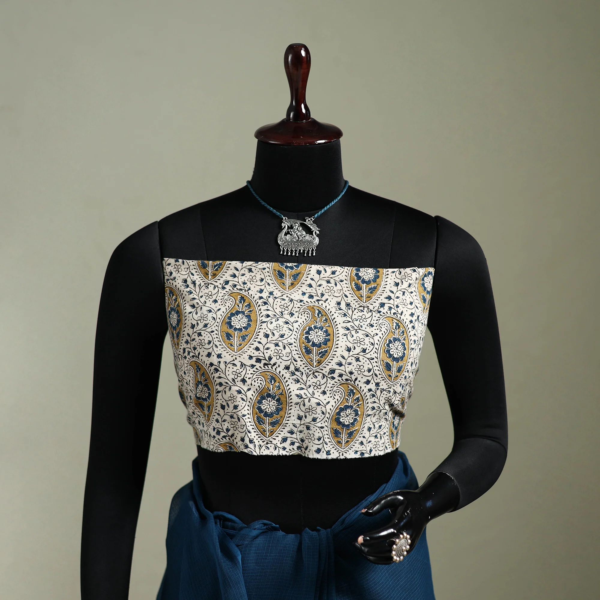 Blue - Nazaakat Kota Doria Cotton Plain Saree with Blouse & Jewellery Set 84 - Image 2