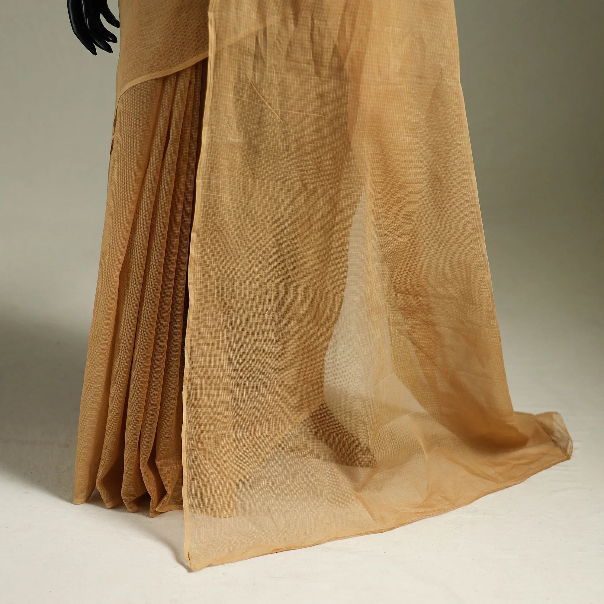 Beige - Nazaakat Kota Doria Cotton Plain Saree with Blouse & Jewellery Set 92 - Image 4