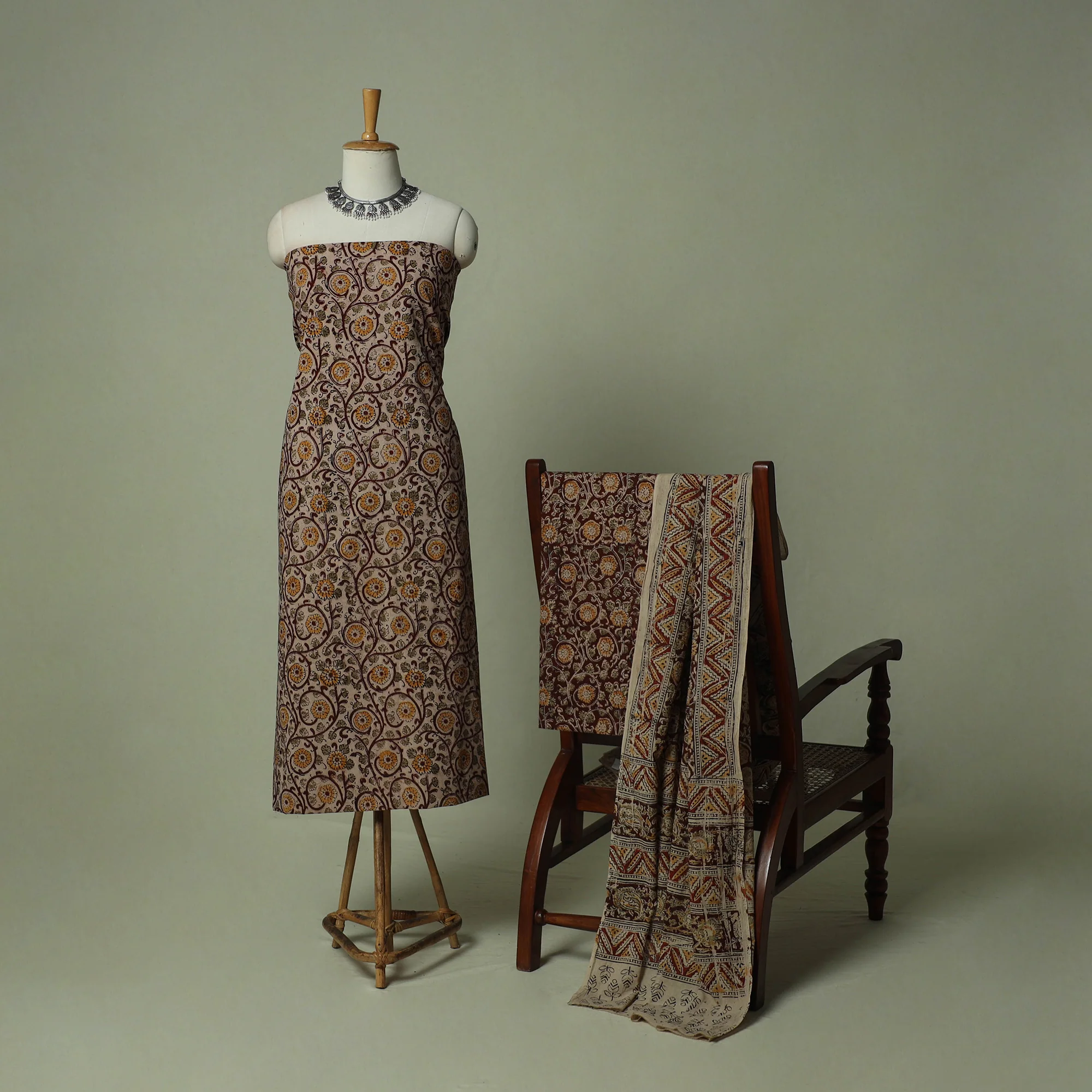 Pedana Kalamkari Hand Block Print Natural Dyed Cotton 3pc Unstitched Dress Material Suit Set 01 - Image 2