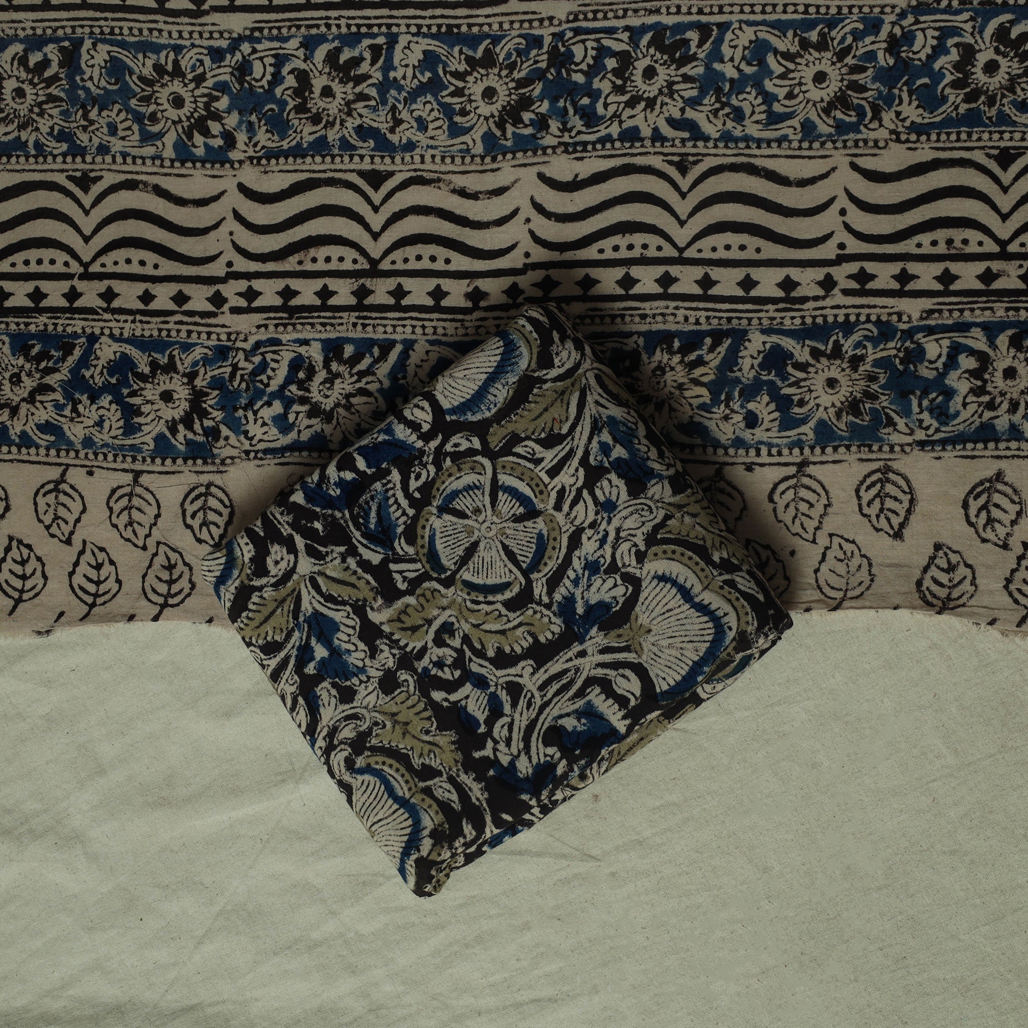 Pedana Kalamkari Hand Block Print Natural Dyed Cotton 3pc Unstitched Dress Material Suit Set 02 - Image 5