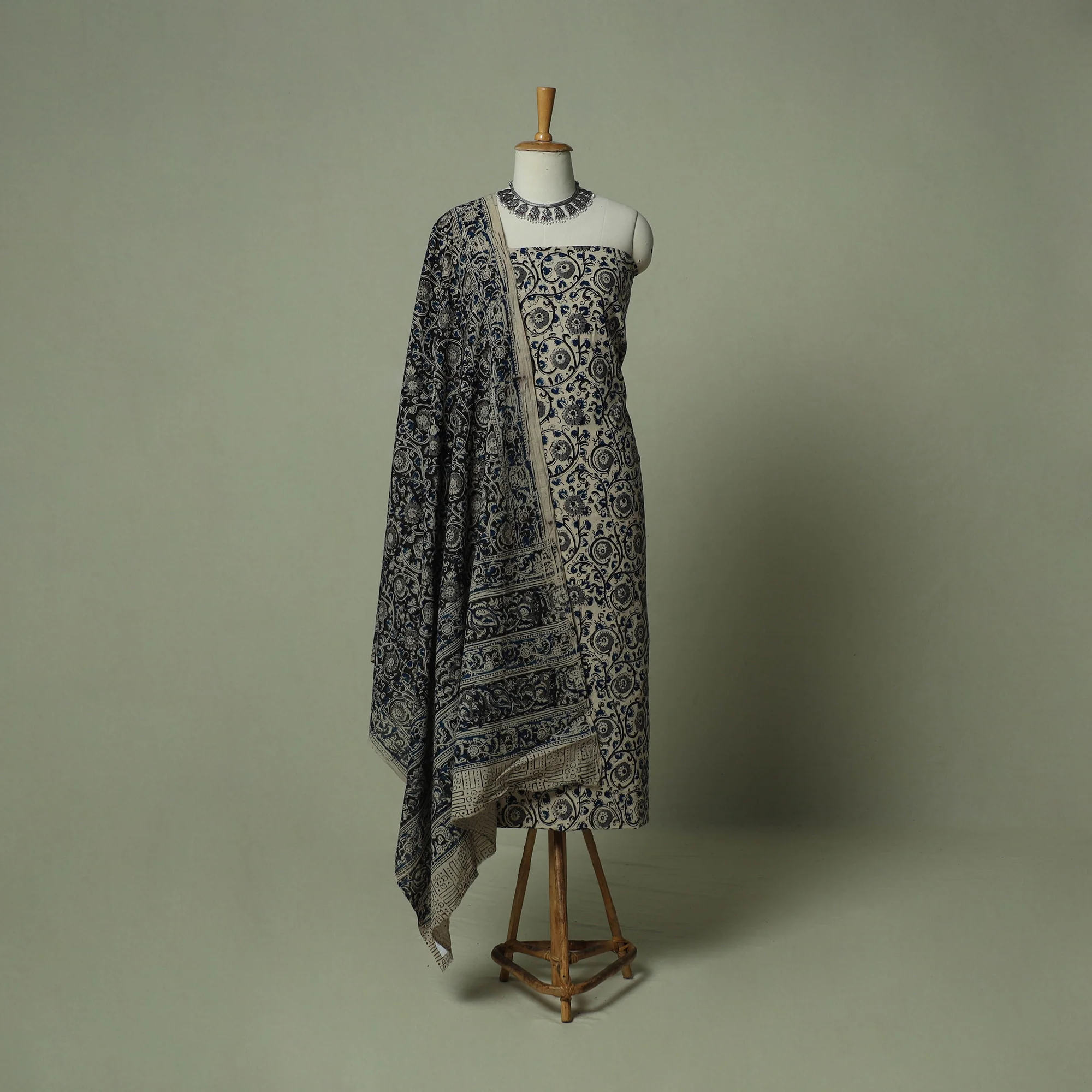 Pedana Kalamkari Hand Block Print Natural Dyed Cotton 3pc Unstitched Dress Material Suit Set 12