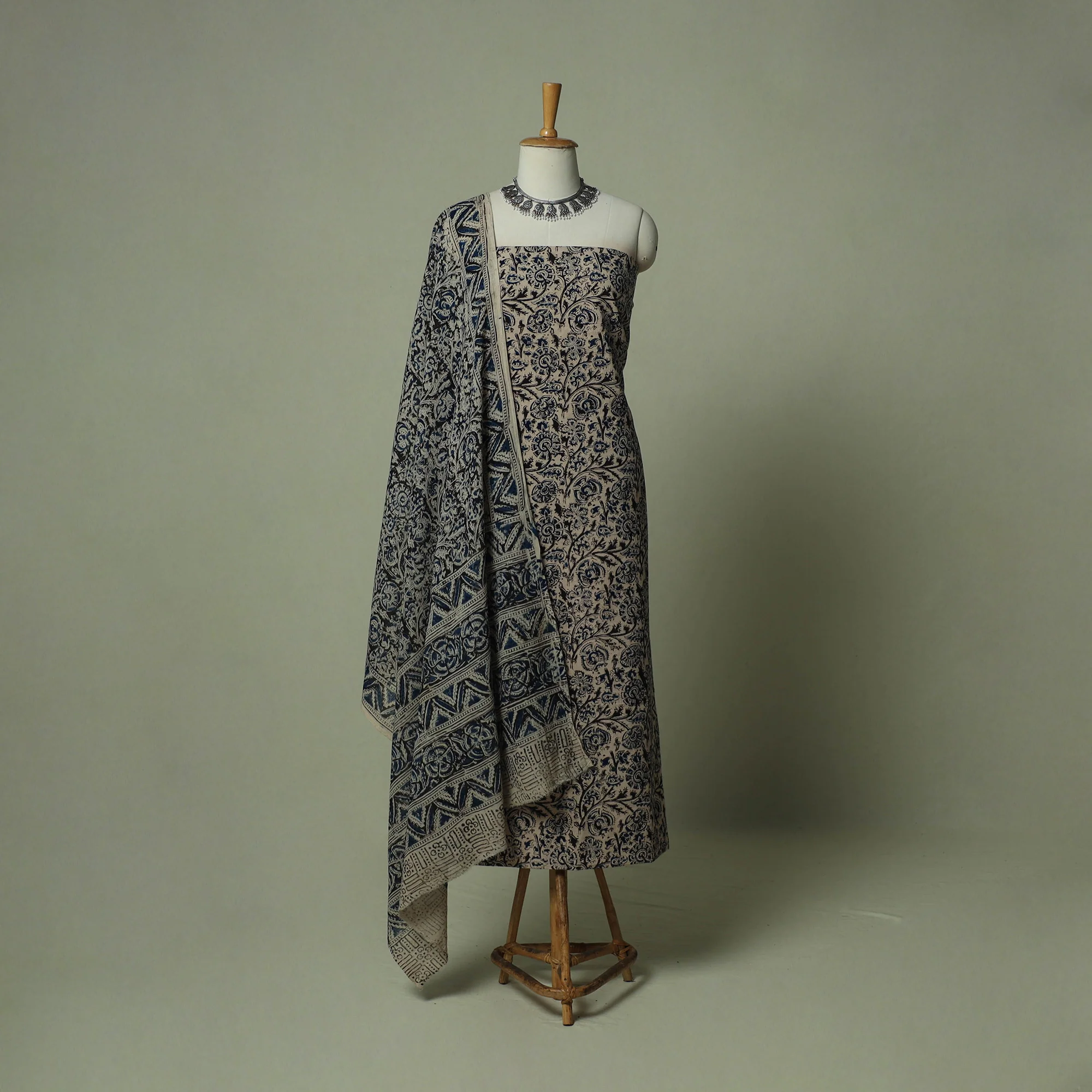 Pedana Kalamkari Hand Block Print Natural Dyed Cotton 3pc Unstitched Dress Material Suit Set 13
