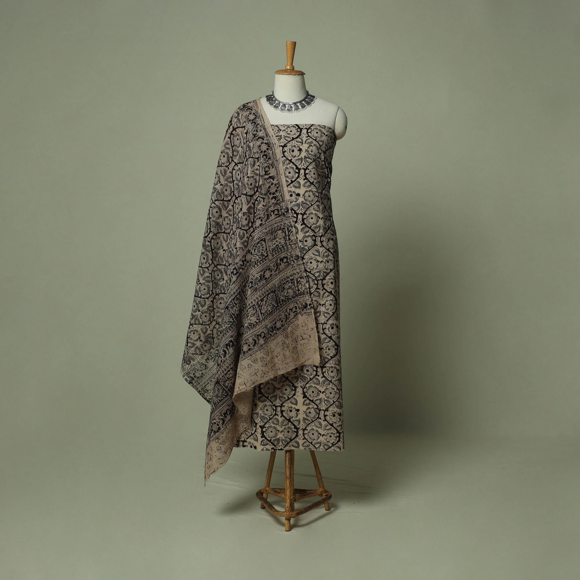 Pedana Kalamkari Hand Block Print Natural Dyed Cotton 3pc Unstitched Dress Material Suit Set 27