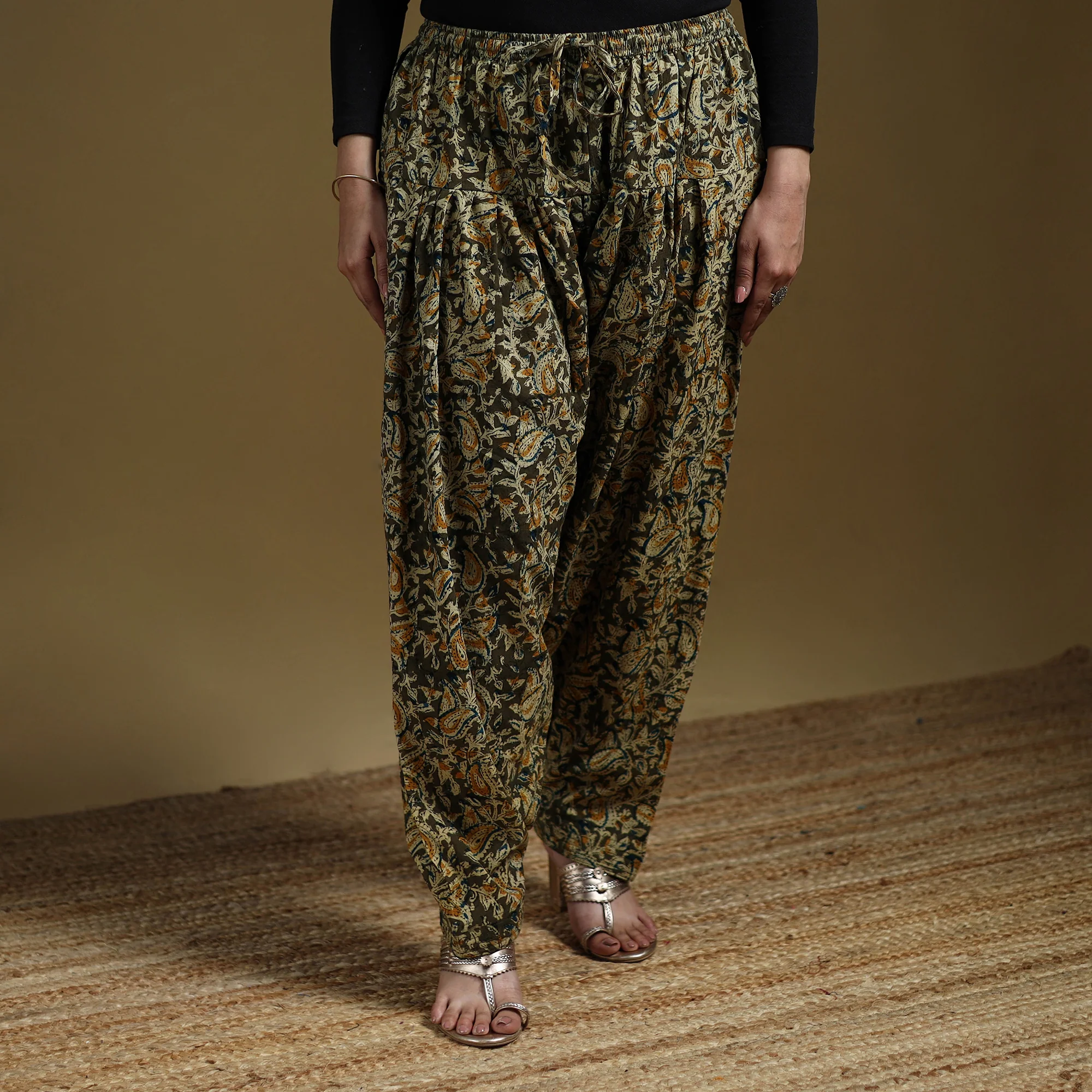 Green - Pedana Kalamkari Hand Block Print Natural Dyed Cotton Salwar 02 - Image 2