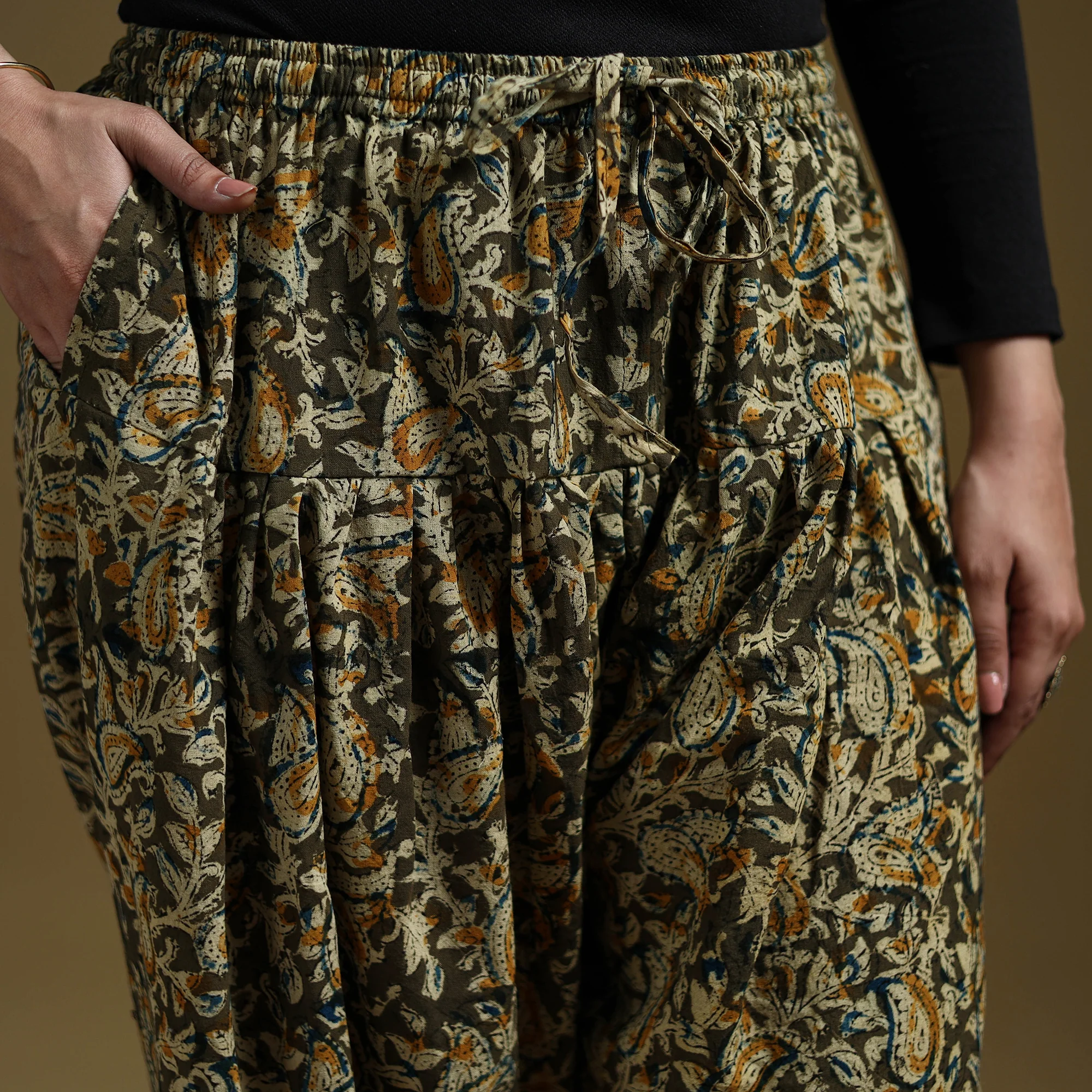 Green - Pedana Kalamkari Hand Block Print Natural Dyed Cotton Salwar 02 - Image 3