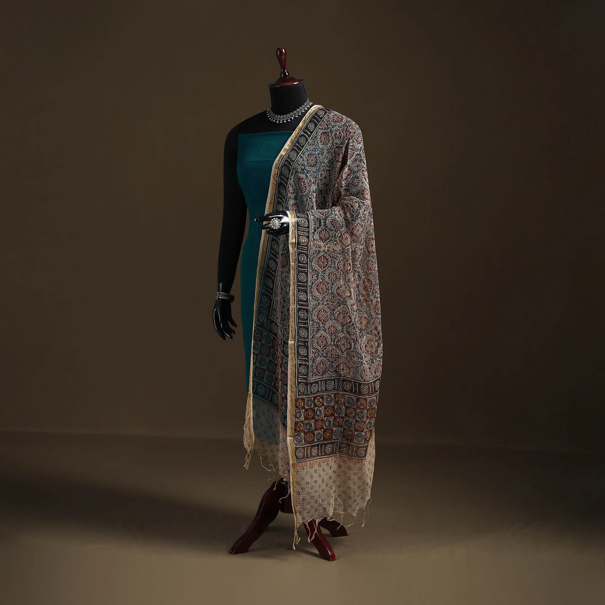 Pedana Kalamkari Hand Block Print Natural Dyed Kota Doria Cotton Dupatta 02