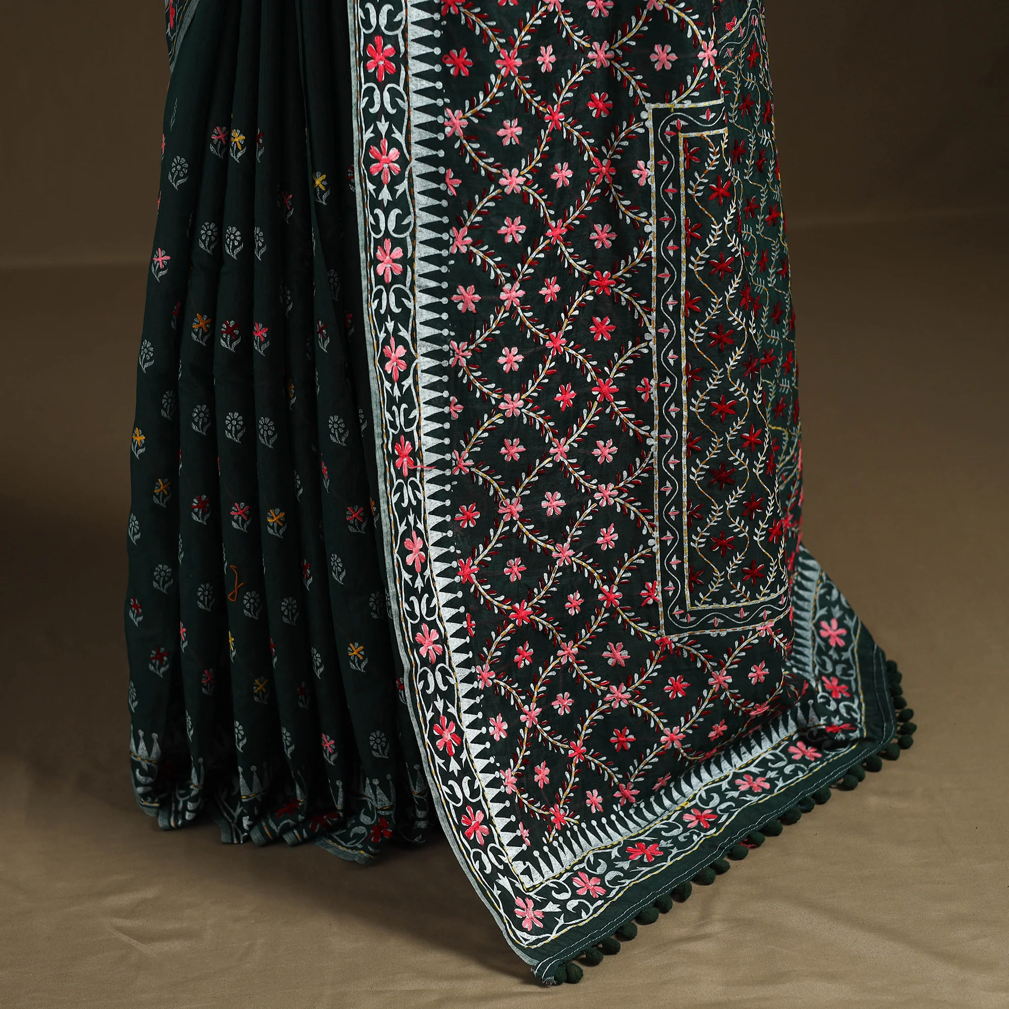 Green - Phulkari Hand Embroidered Chanderi Silk Chapa Work Saree 25 - Image 4