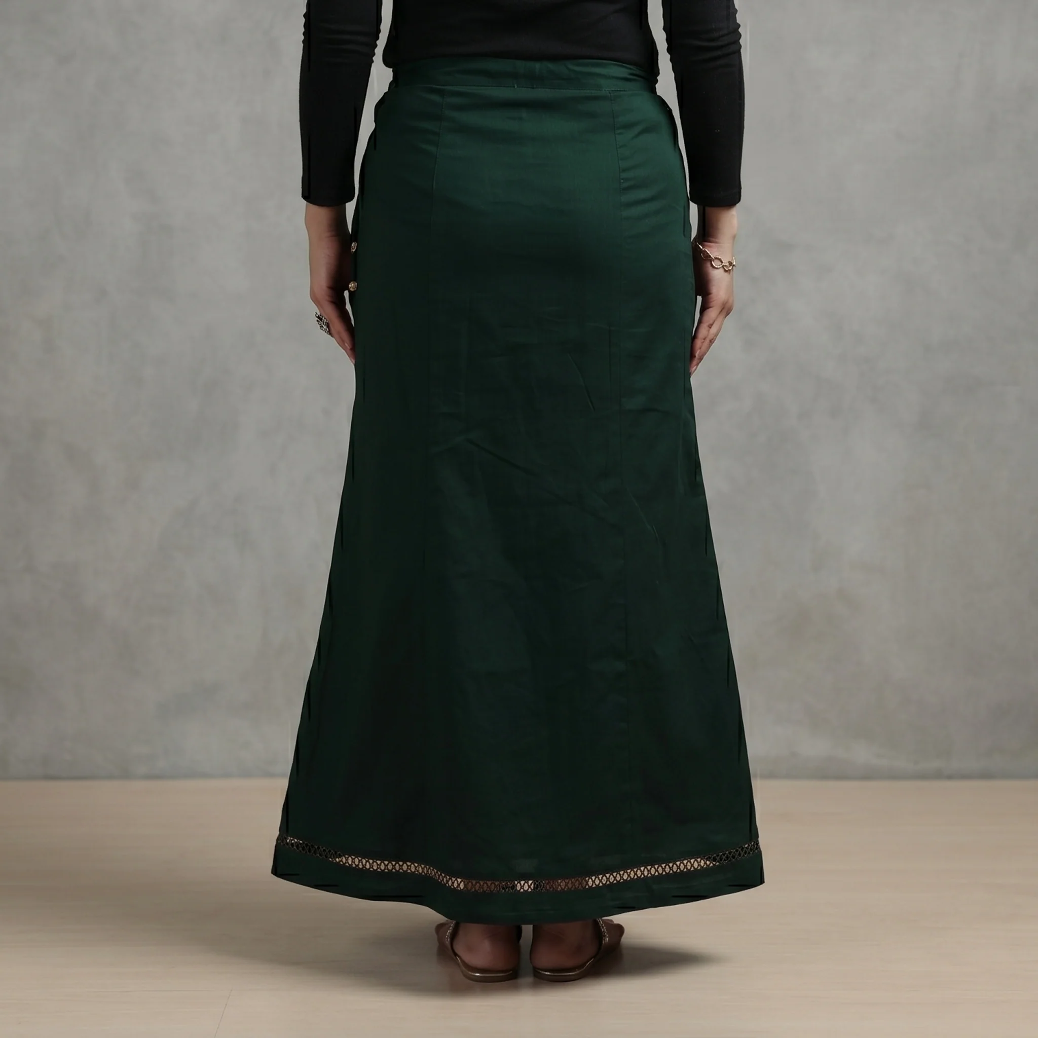 Green - Plain Woven Cotton Lycra Inskirt 02 - Image 4