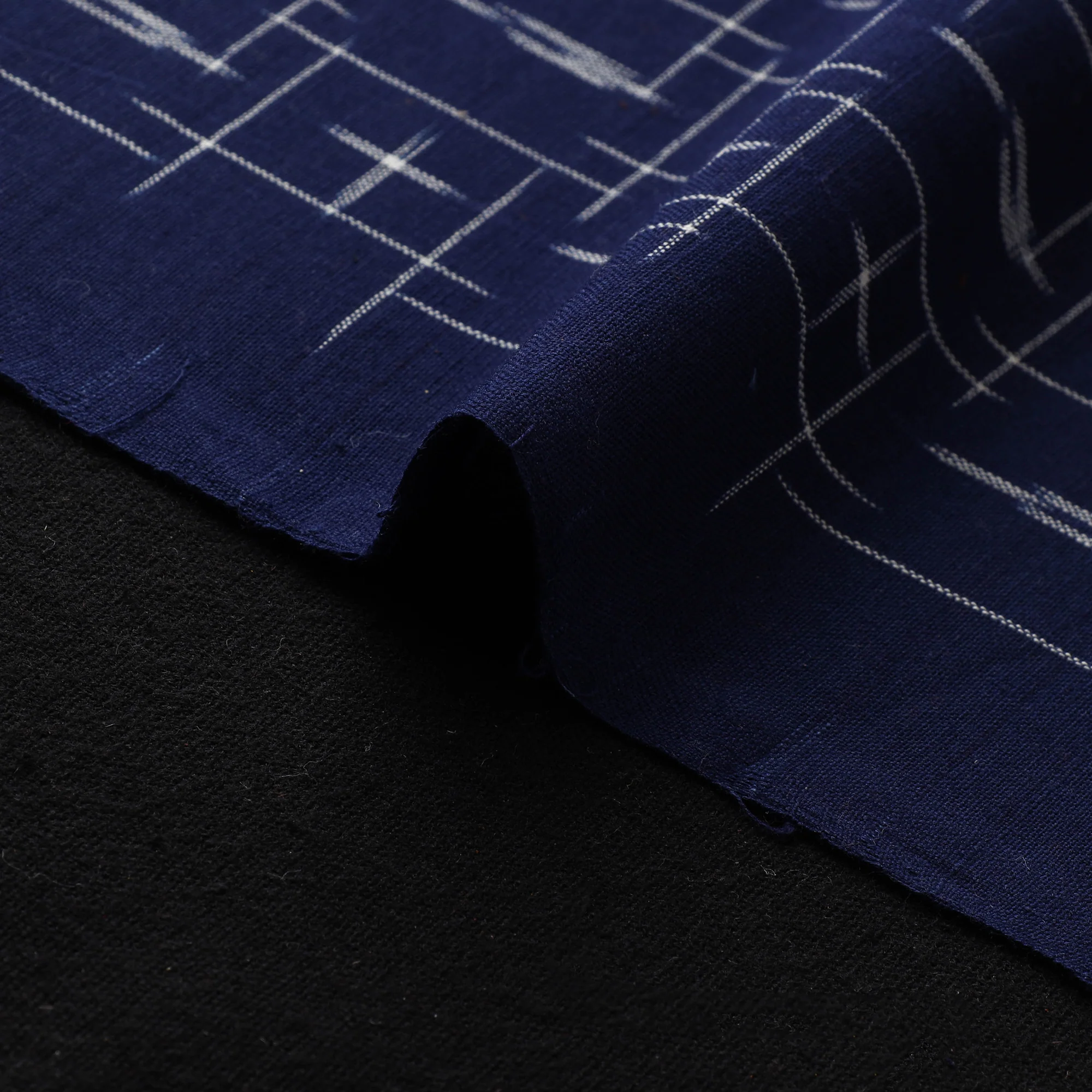 Pochampally Double Ikat Handloom Cotton Fabric 16 - Image 4