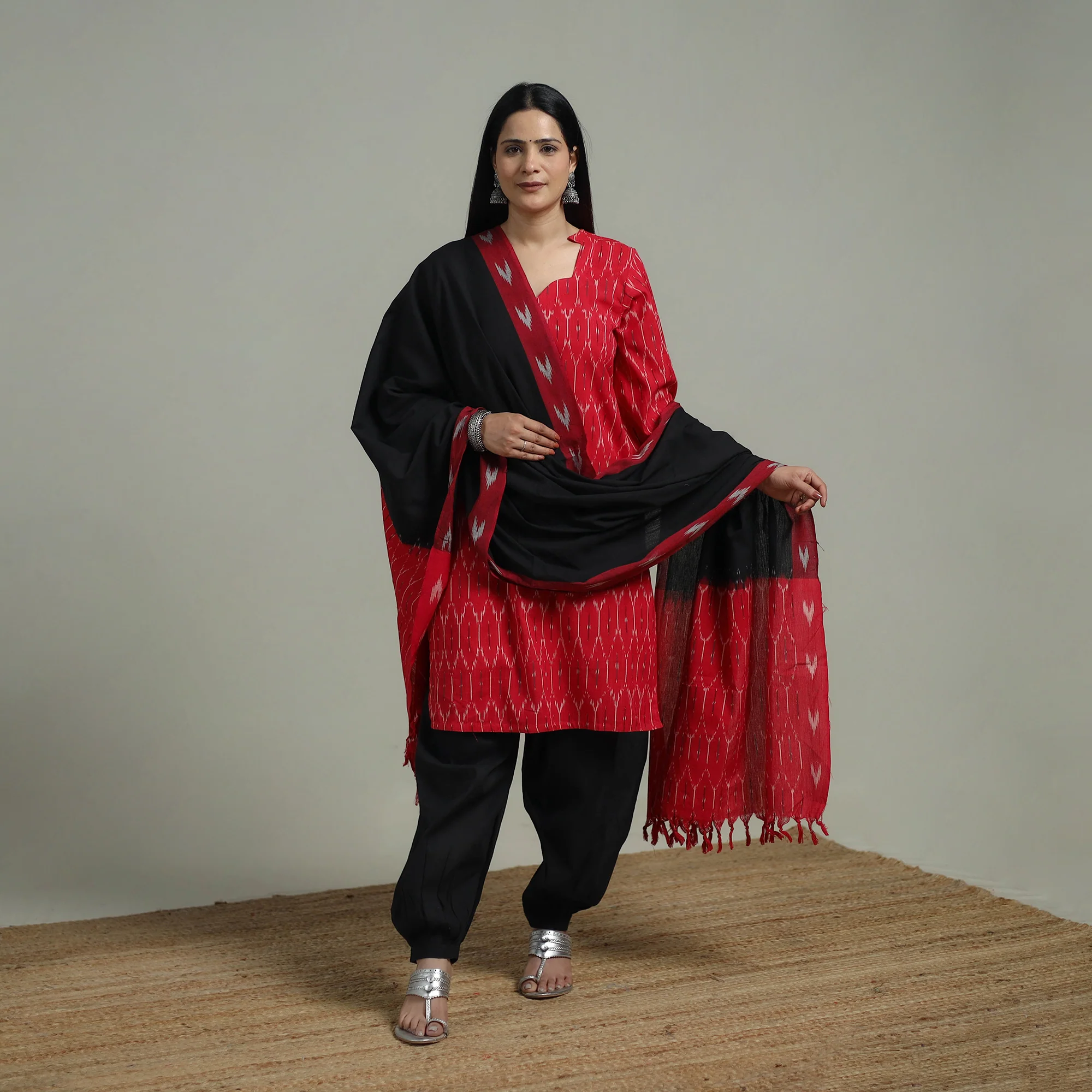Pochampally Ikat Cotton Suit Set with Dupatta for women 01