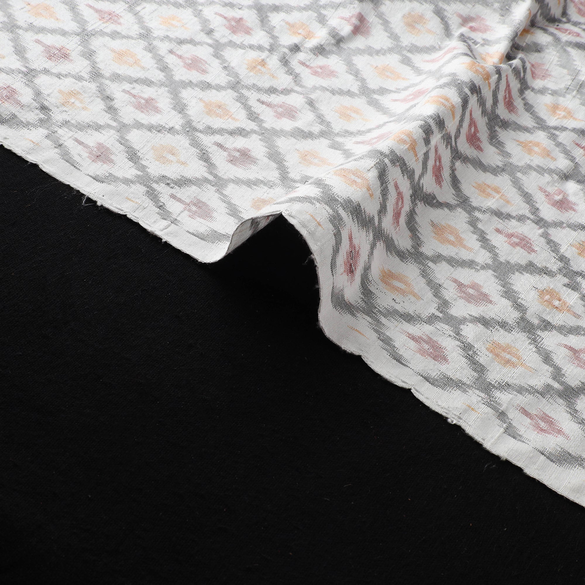 Pochampally Ikat Pure Handloom Raw Silk Fabric 05 - Image 4