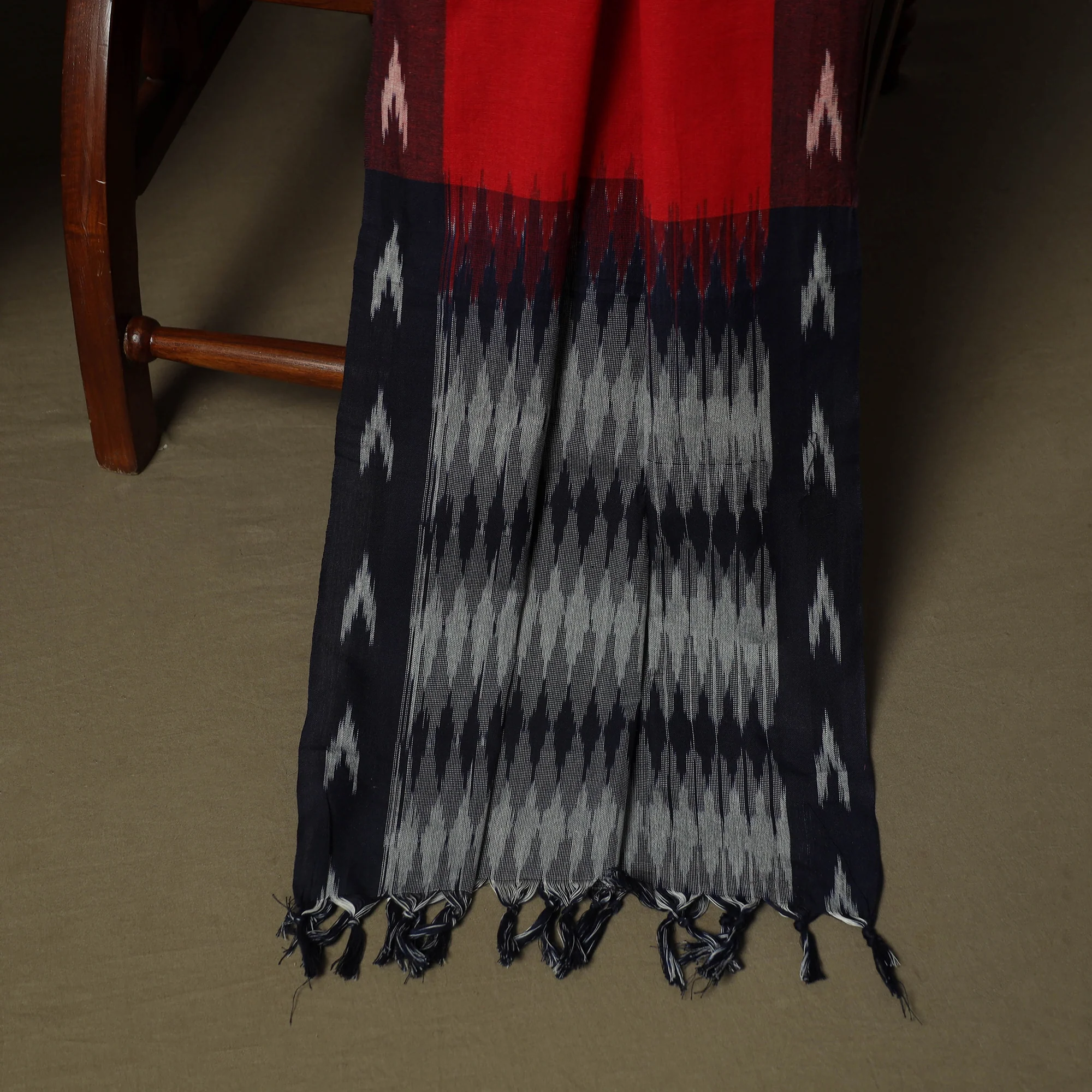 Grey - Pochampally Ikat Weave 3pc Cotton Unstitched Dress Material Suit Set 01 - Image 4