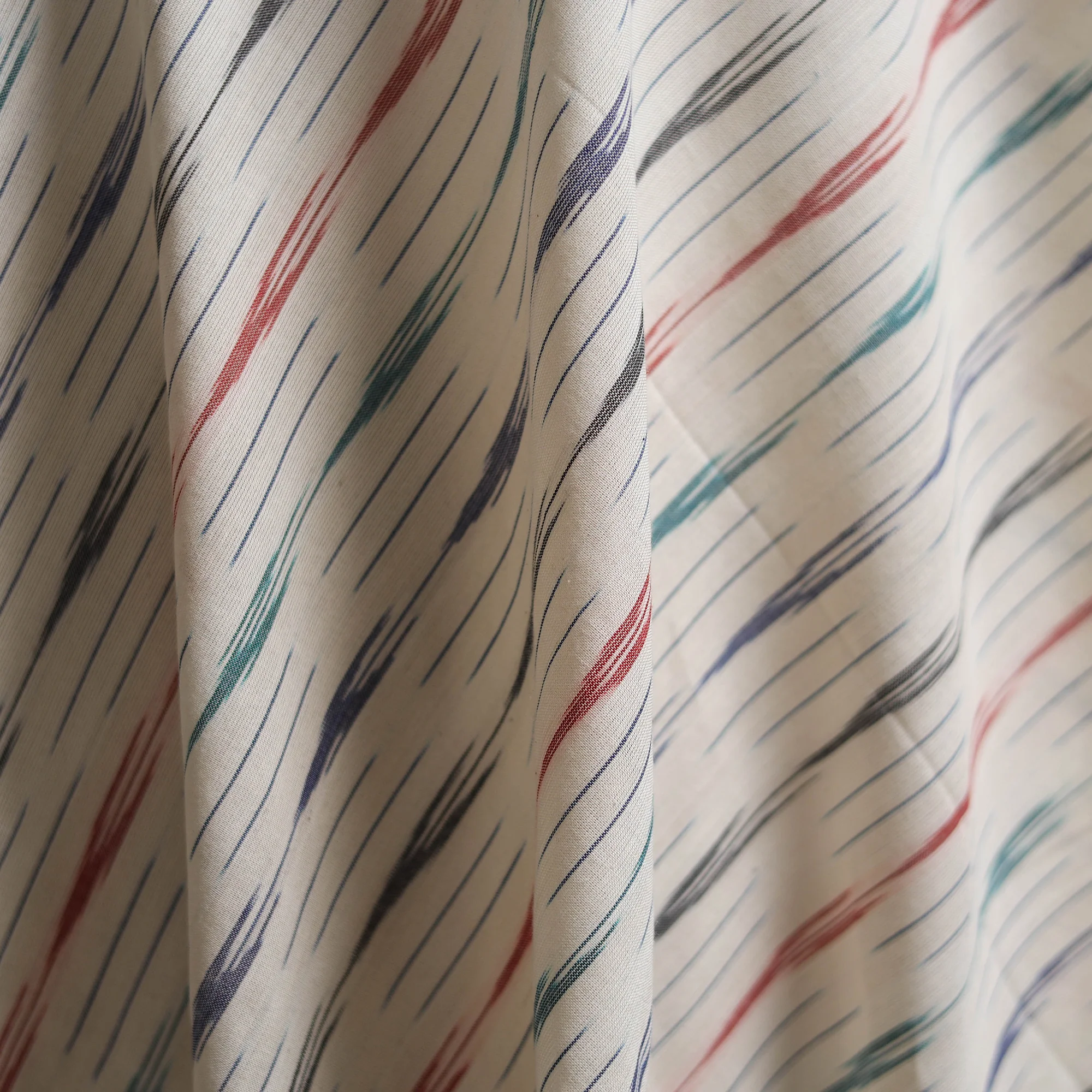 White - Pochampally Ikat Weave Cotton Fabric 19 - Image 3