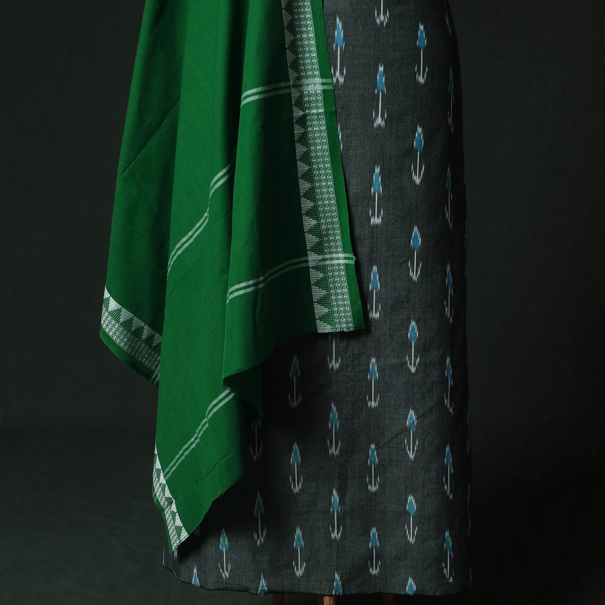 Pochampally Ikat Woven 2pc Cotton Unstitched Dress Material Kurta Set with Jewellery 06 - Image 4