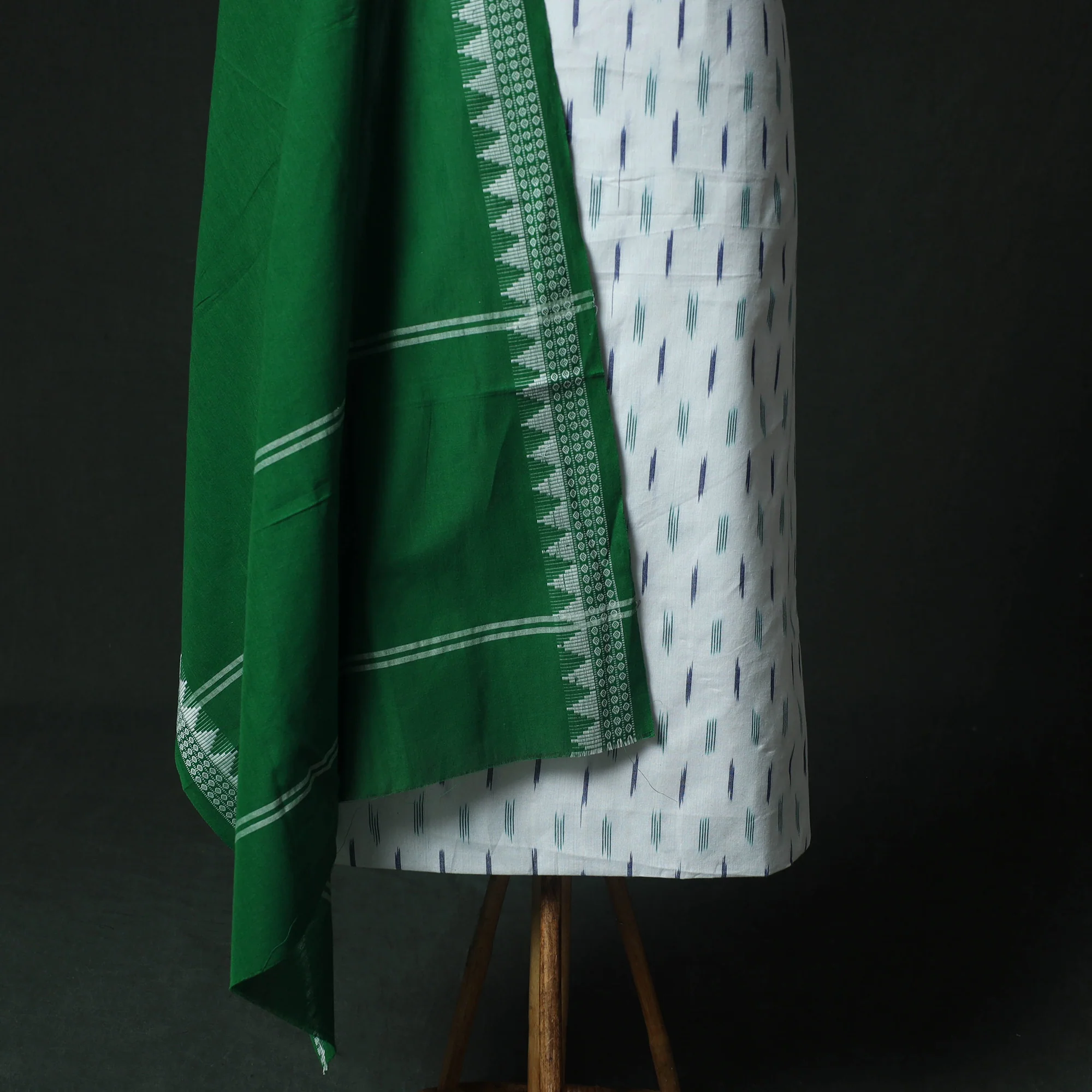Pochampally Ikat Woven 2pc Cotton Unstitched Dress Material Kurta Set with Jewellery 07 - Image 4