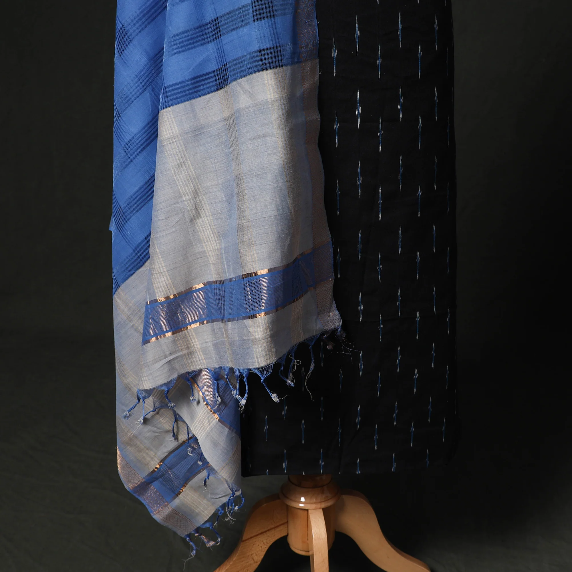 Pochampally Ikat Woven 2pc Cotton Unstitched Dress Material Kurta Set with Jewellery 11 - Image 4