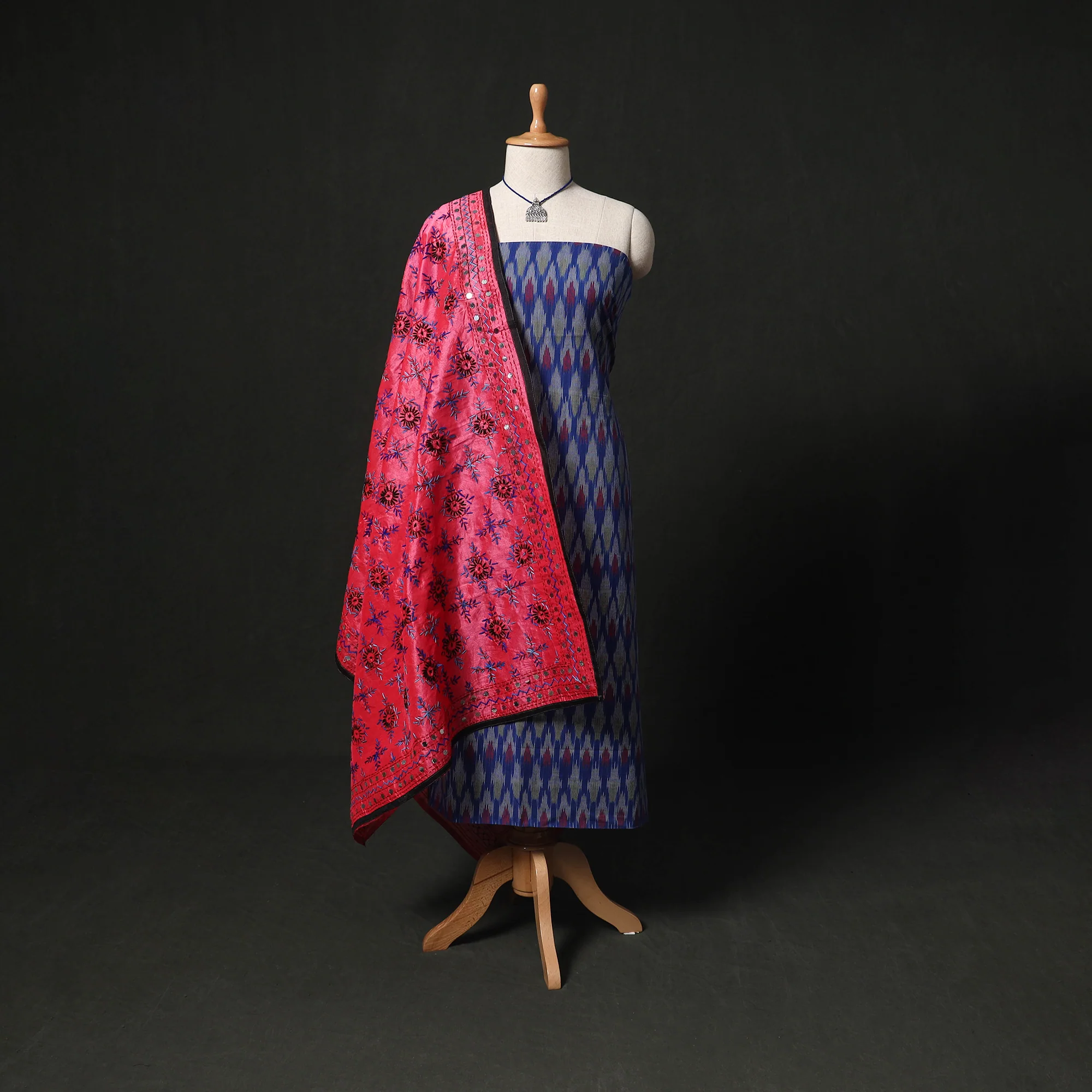 Pochampally Ikat Woven 2pc Cotton Unstitched Dress Material Kurta Set with Jewellery 12