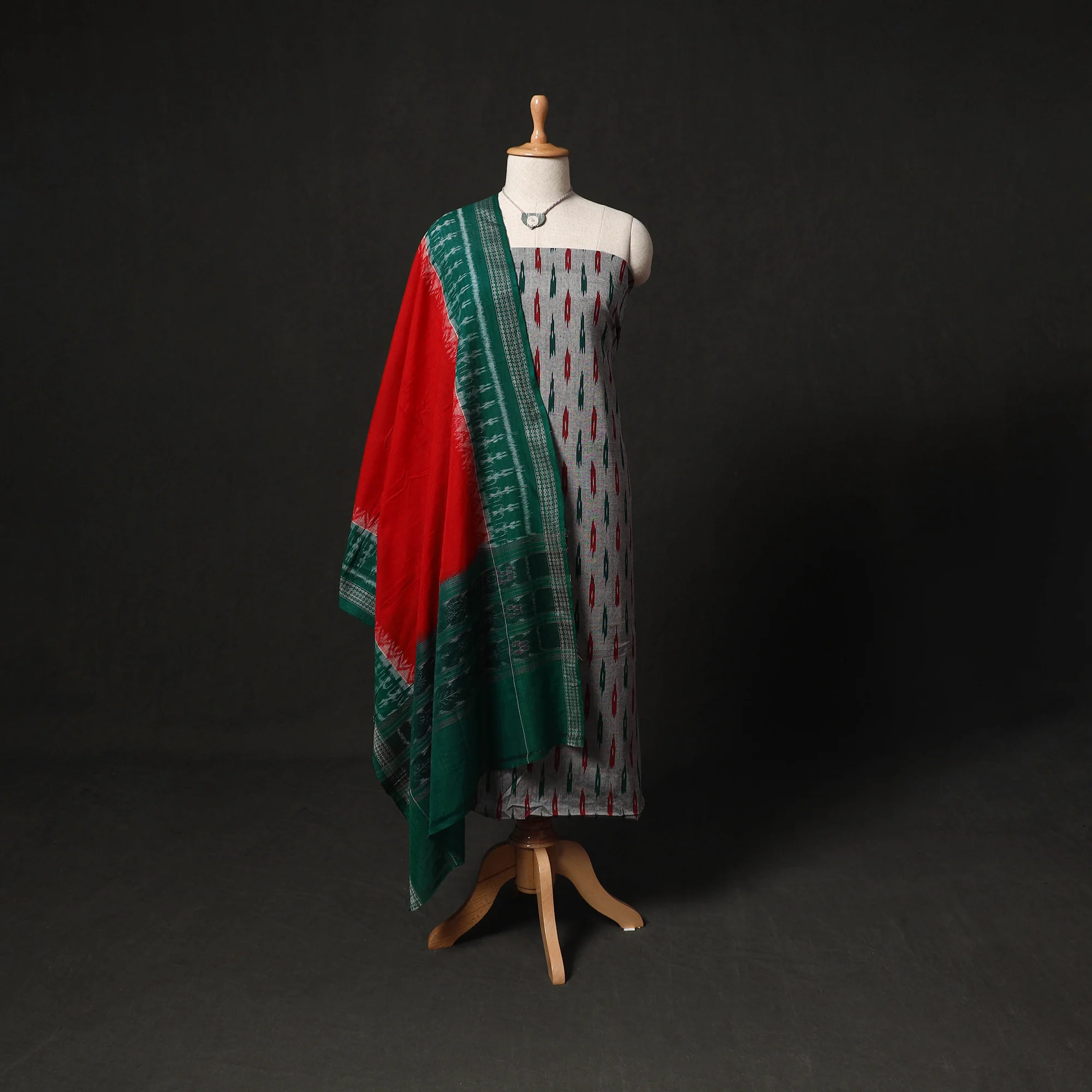 Pochampally Ikat Woven 2pc Cotton Unstitched Dress Material Kurta Set with Jewellery 18