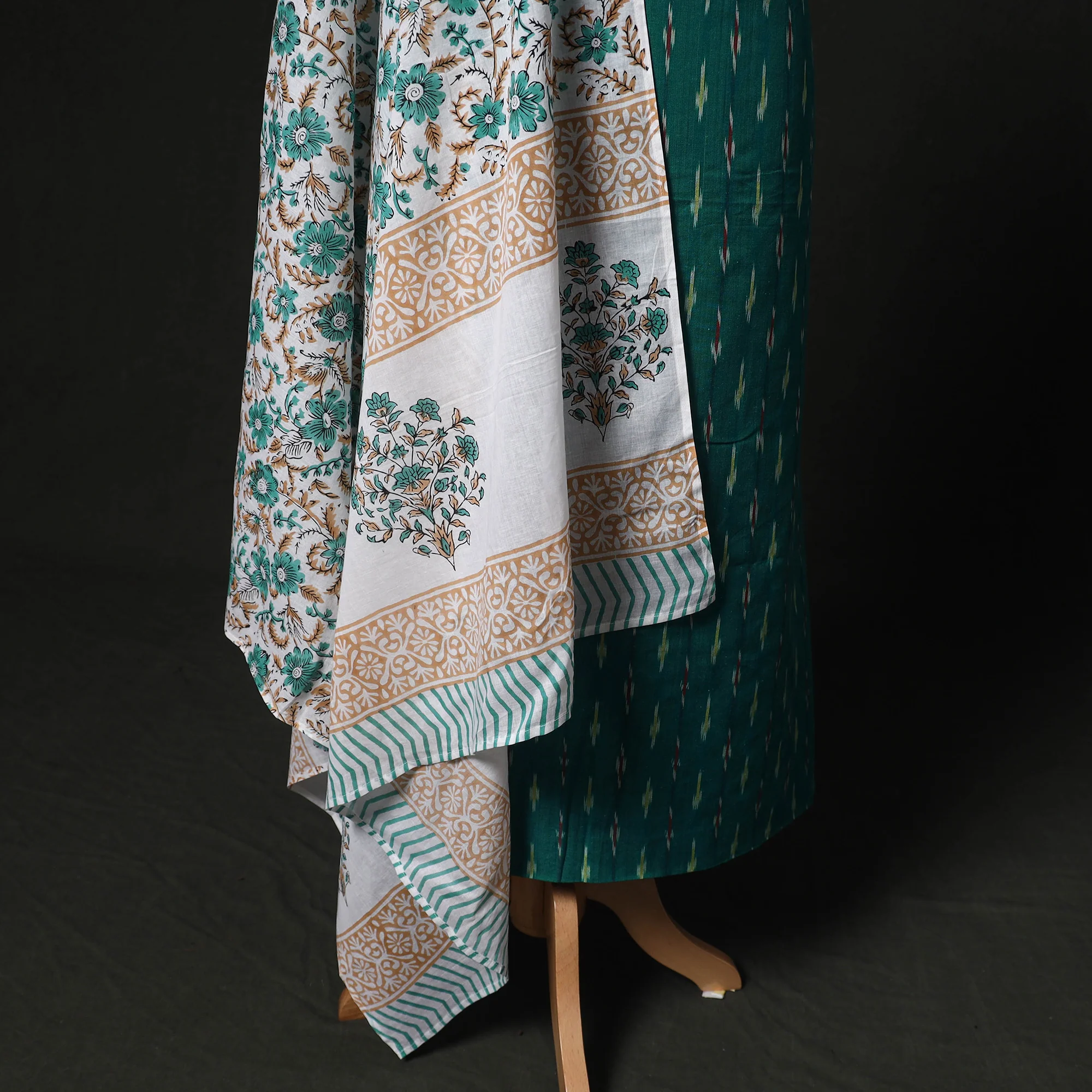 Pochampally Ikat Woven 2pc Cotton Unstitched Dress Material Kurta Set with Jewellery 23 - Image 4