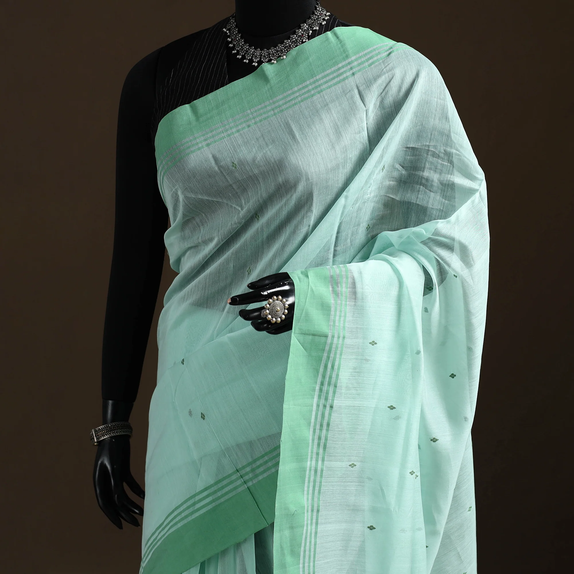 Green - Pure Handloom Cotton Thread Buti Chanderi Saree 16 - Image 2