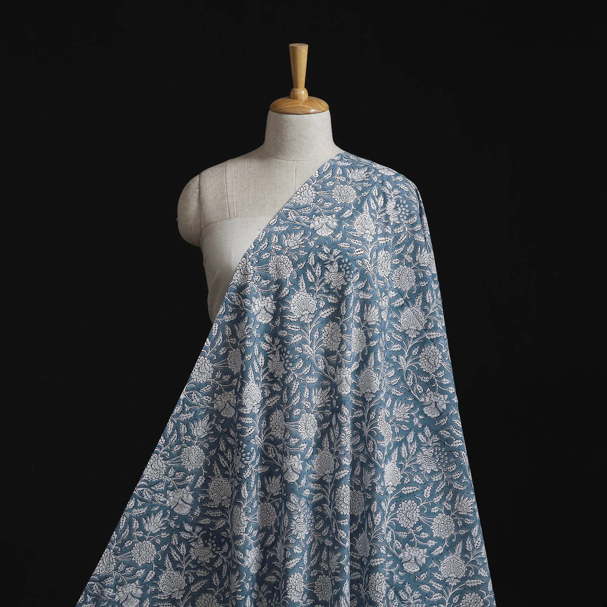 Pure Mul Cotton Hand Block Sanganeri Print Fabric 01