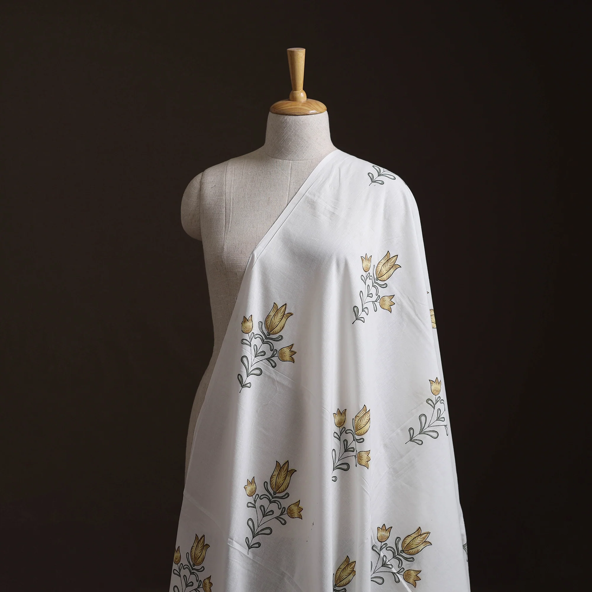Sanganeri Hand Block Mughal Butta Print Pure Cotton Fabric 21