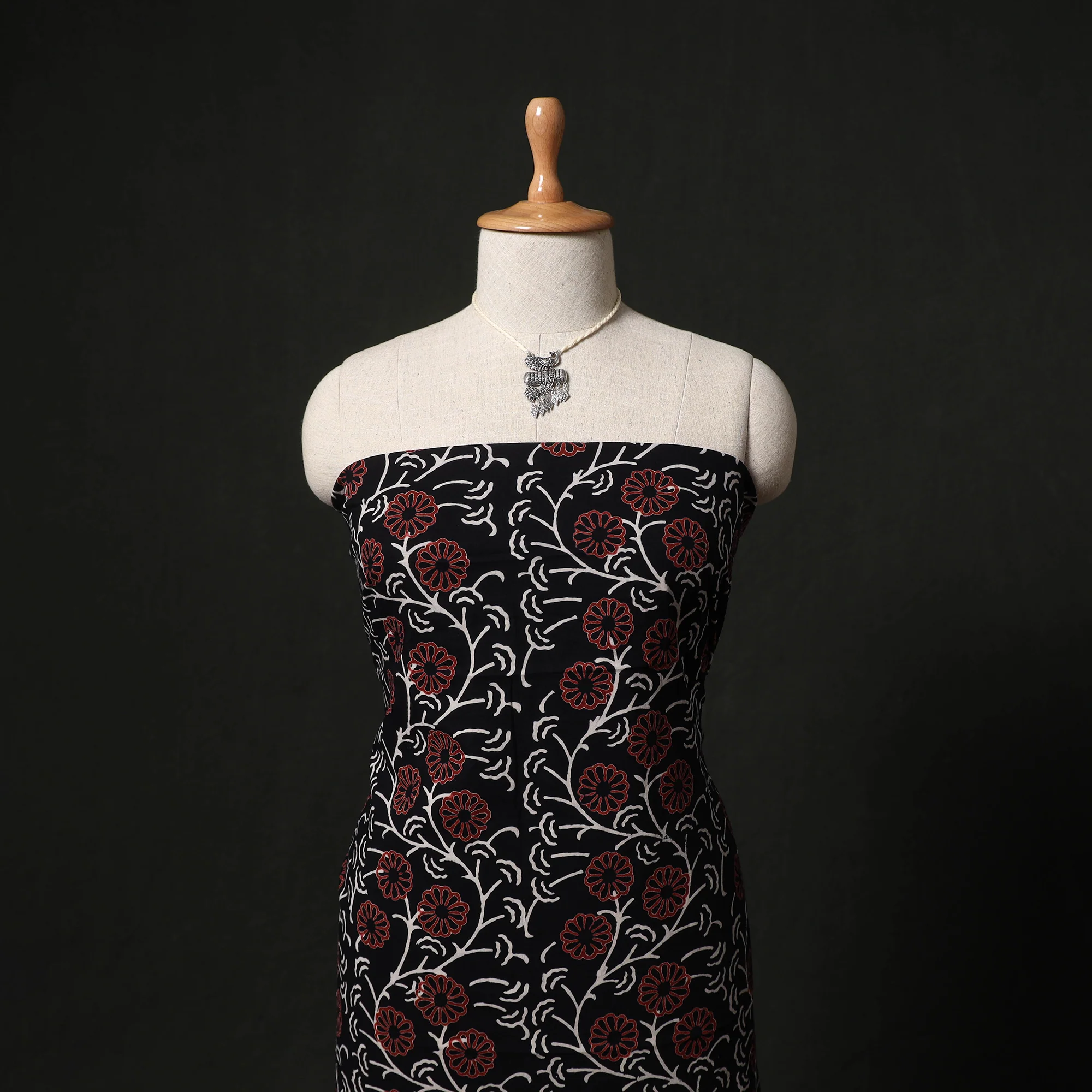 Sanganeri Hand Block Print 2pc Cotton Unstitched Dress Material Kurta Set with Jewellery 03 - Image 2