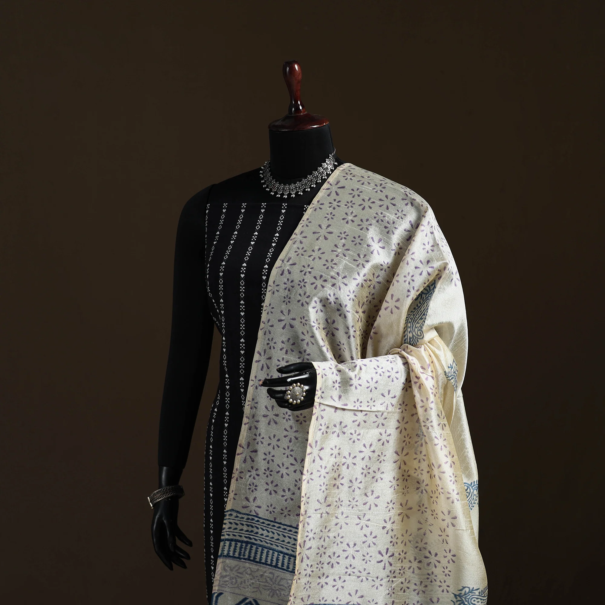 Sanganeri Hand Block Print Chanderi Silk Dupatta 54 - Image 2