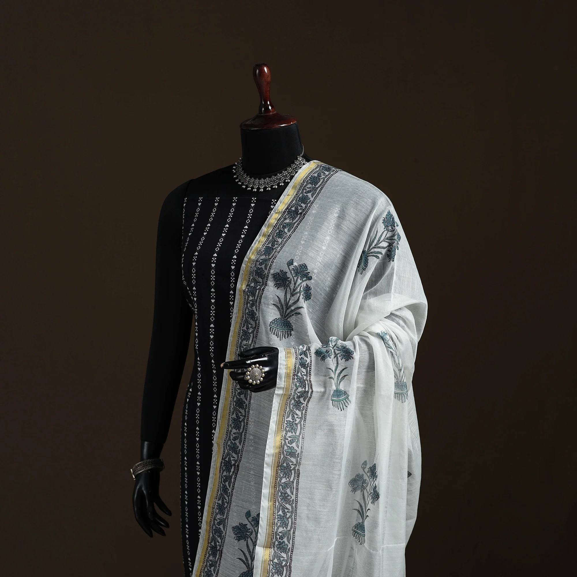 Sanganeri Hand Block Print Chanderi Silk Dupatta 60 - Image 2
