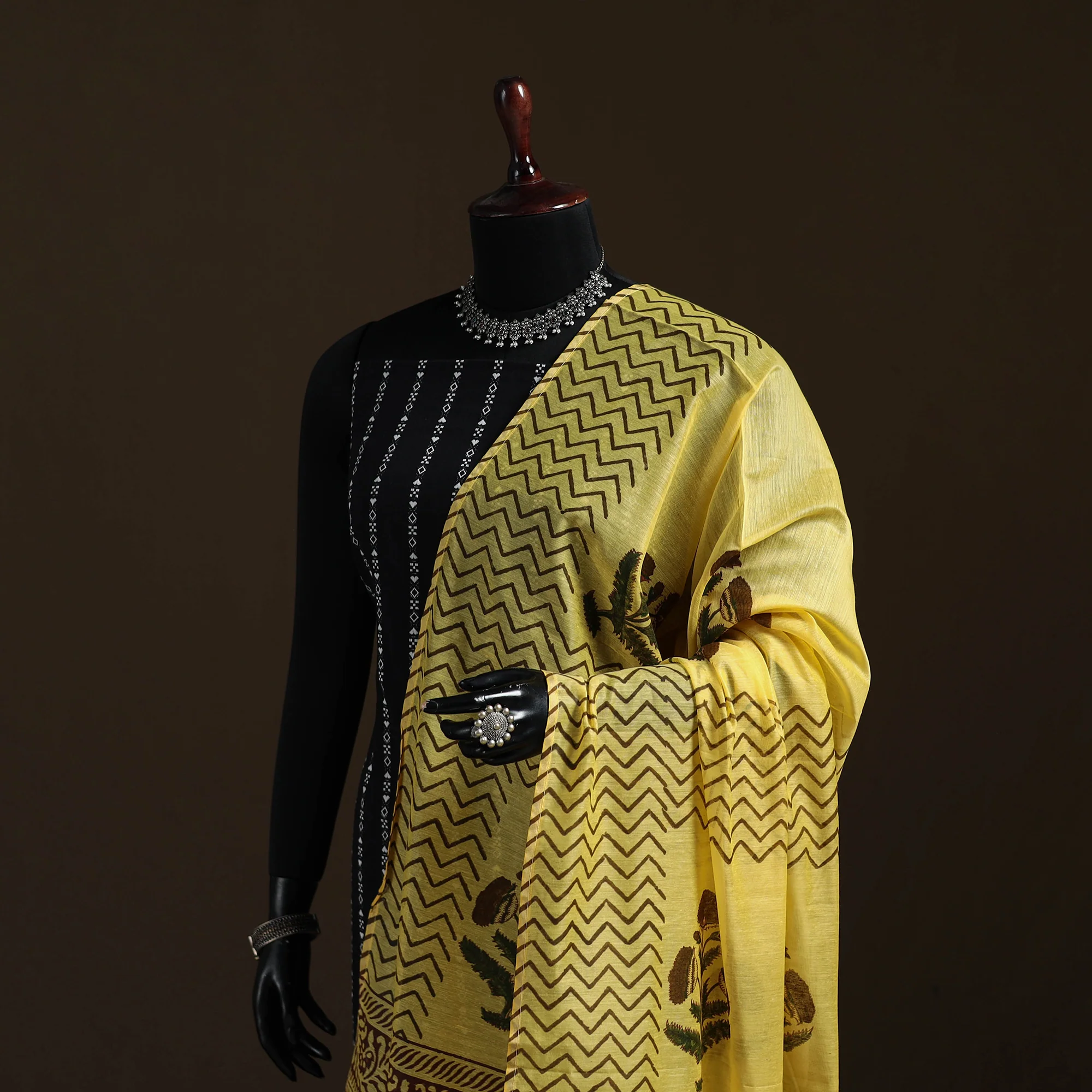 Sanganeri Hand Block Print Chanderi Silk Dupatta 61 - Image 2