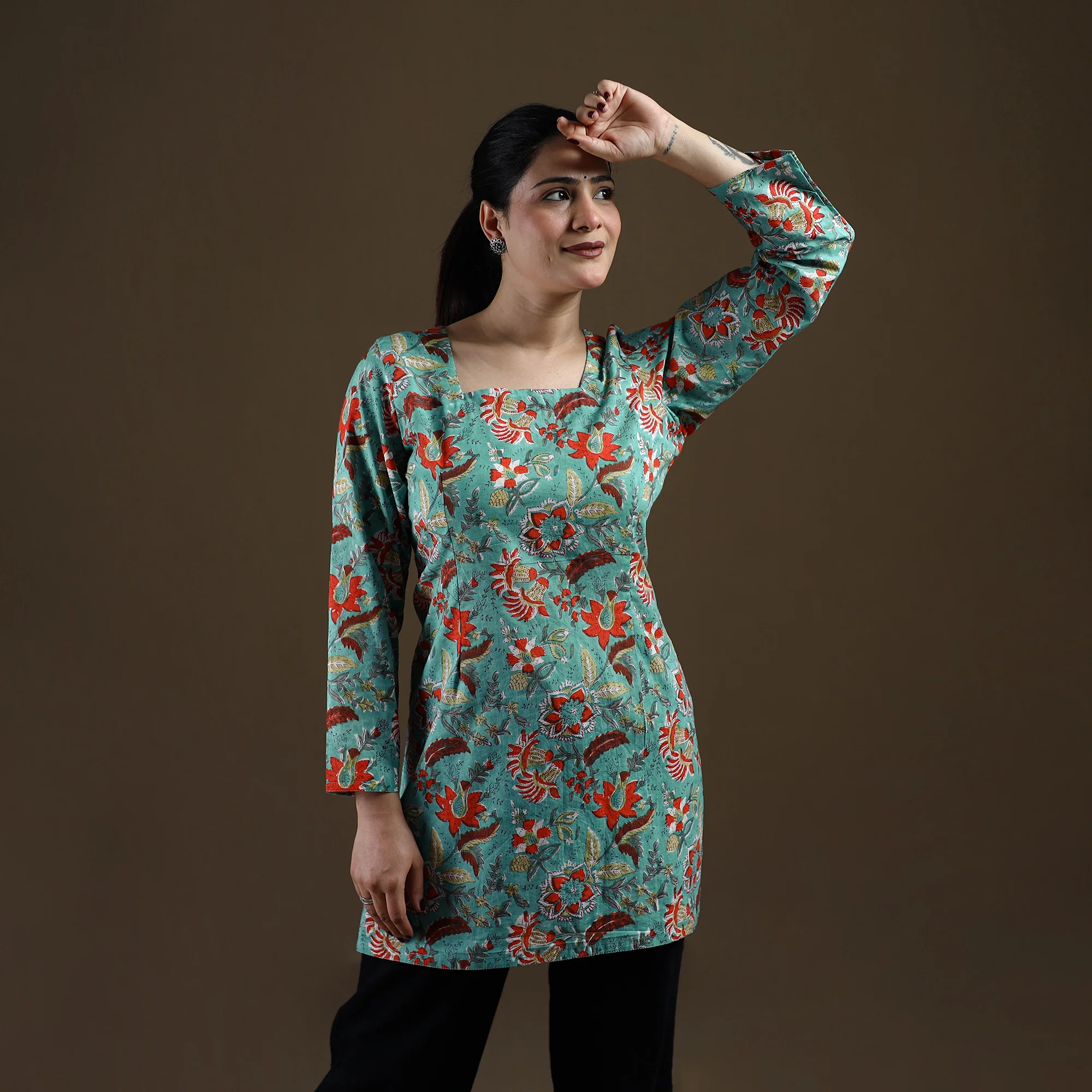 Green - Sanganeri Hand Block Print Cotton Short Kurta for women 11 - Image 3