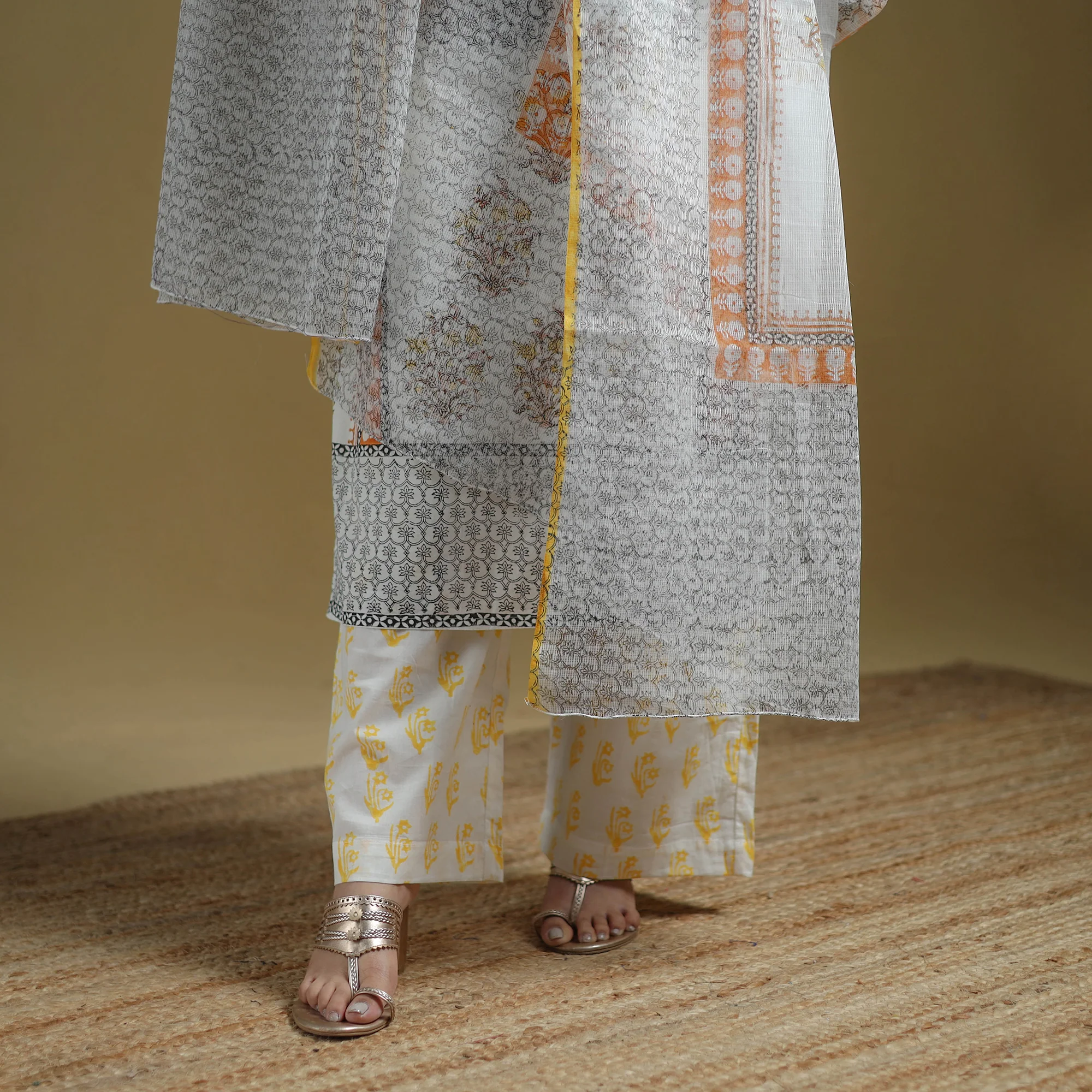 White - Sanganeri Hand Block Print Cotton Suit Set with Dupatta for women 14 - Image 4