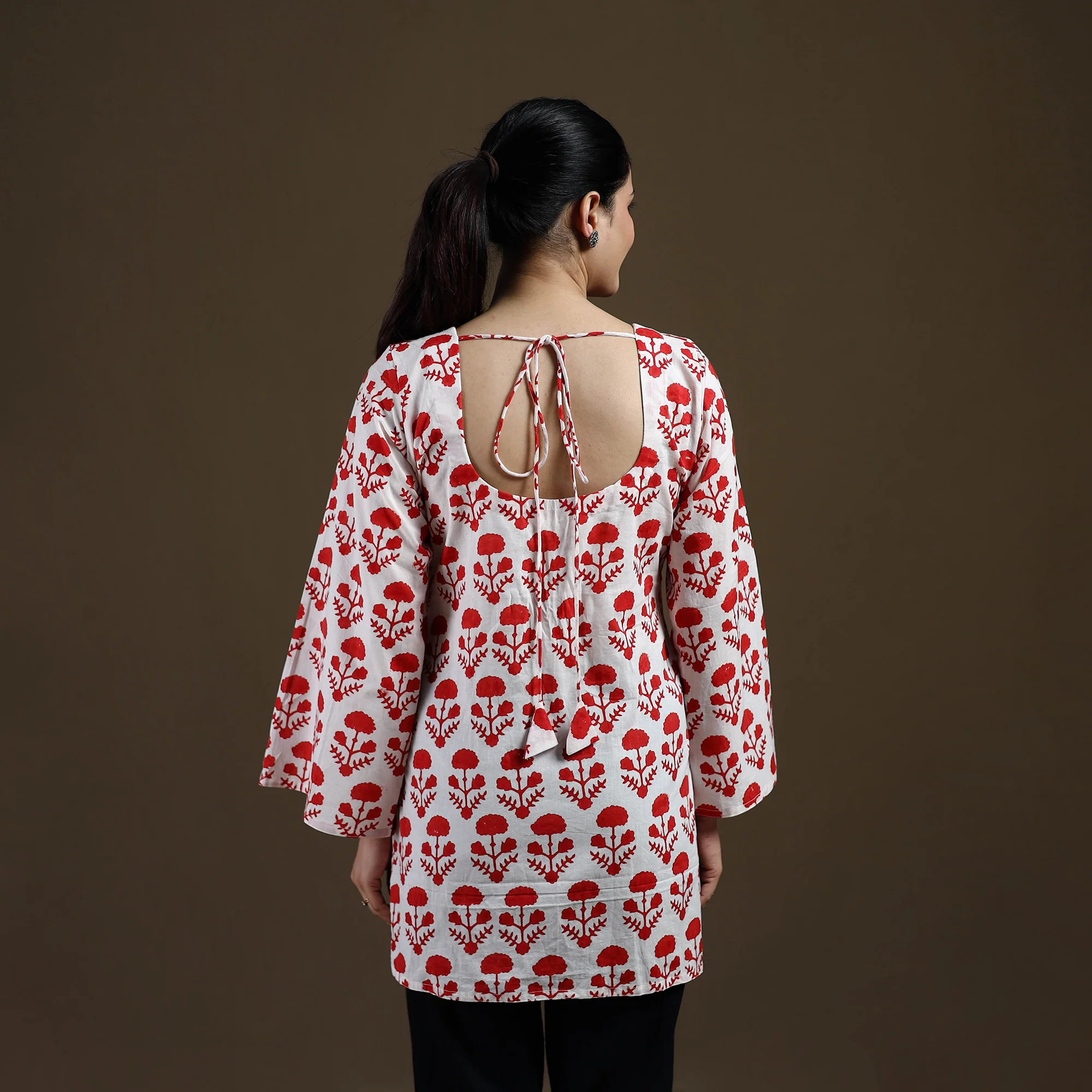 White - Sanganeri Hand Block Print Pure Mul Cotton Short Kurta for women 06 - Image 3